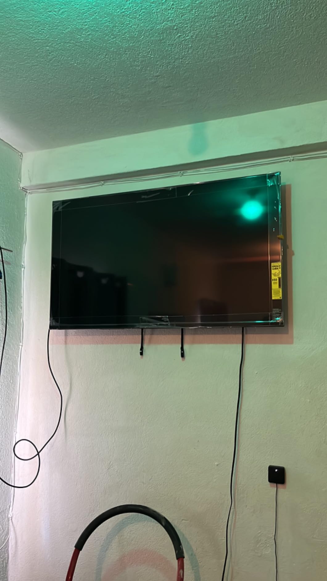 Sony 65-Inch Class 4K Ultra HD BRAVIA 3 LED Smart TV with Google TV Dolby Vision HDR, PS5 Exclusive Features, K-65S30 Customer Review Sony 65-Inch Class 4K Ultra HD BRAVIA 3 LED Smart TV with Google TV Dolby Vision HDR, PS5 Exclusive Features, K-65S30 - Customer Photo 1
