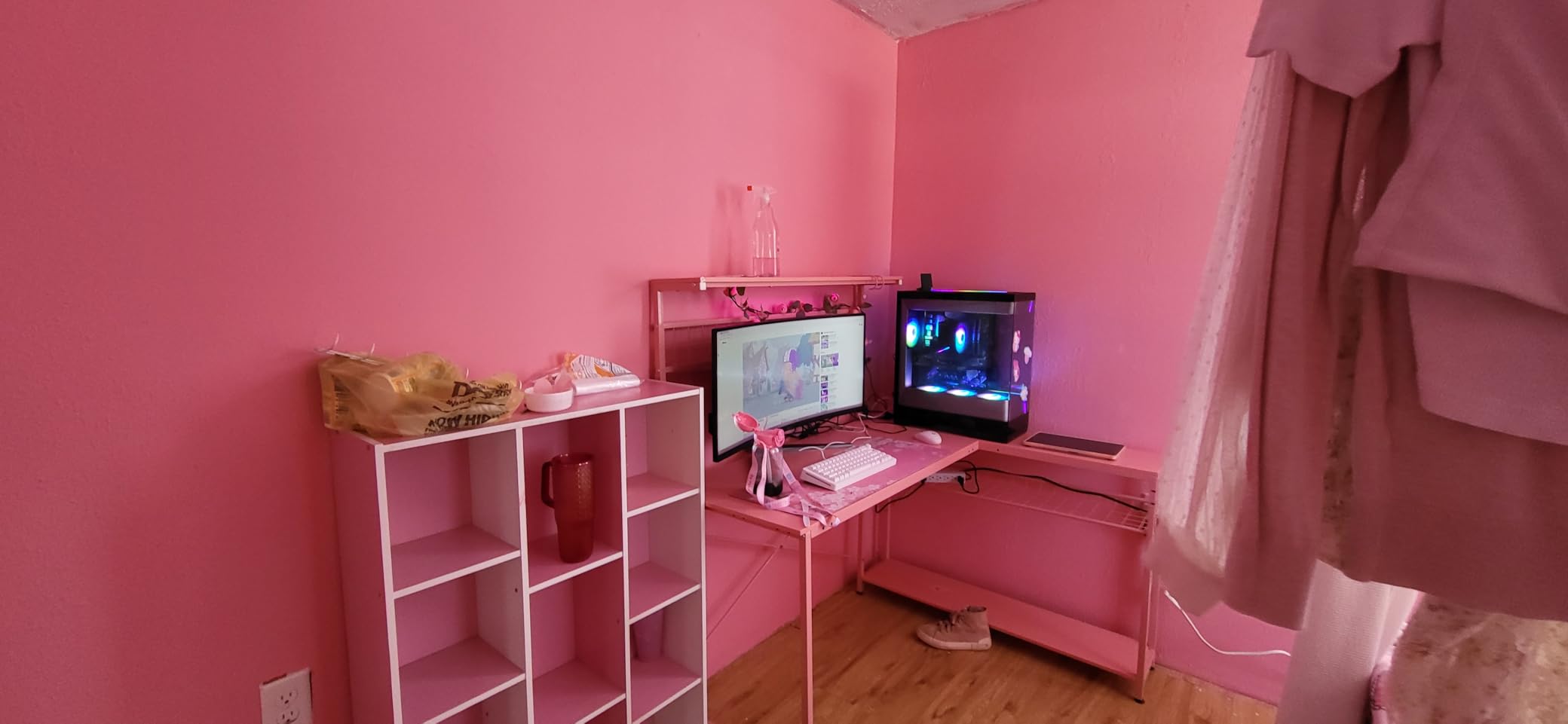Bestier 42 L Gaming Desk,Computer Desk with Power Outlets, LED Lights, Reversible Corner Desk with 4-Tier Shelves,Cup Holder & Hook Carbon Fiber Black Customer Review Bestier 42 L Gaming Desk,Computer Desk with Power Outlets, LED Lights, Reversible Corner Desk with 4-Tier Shelves,Cup Holder & Hook Carbon Fiber Black - Customer Photo 2