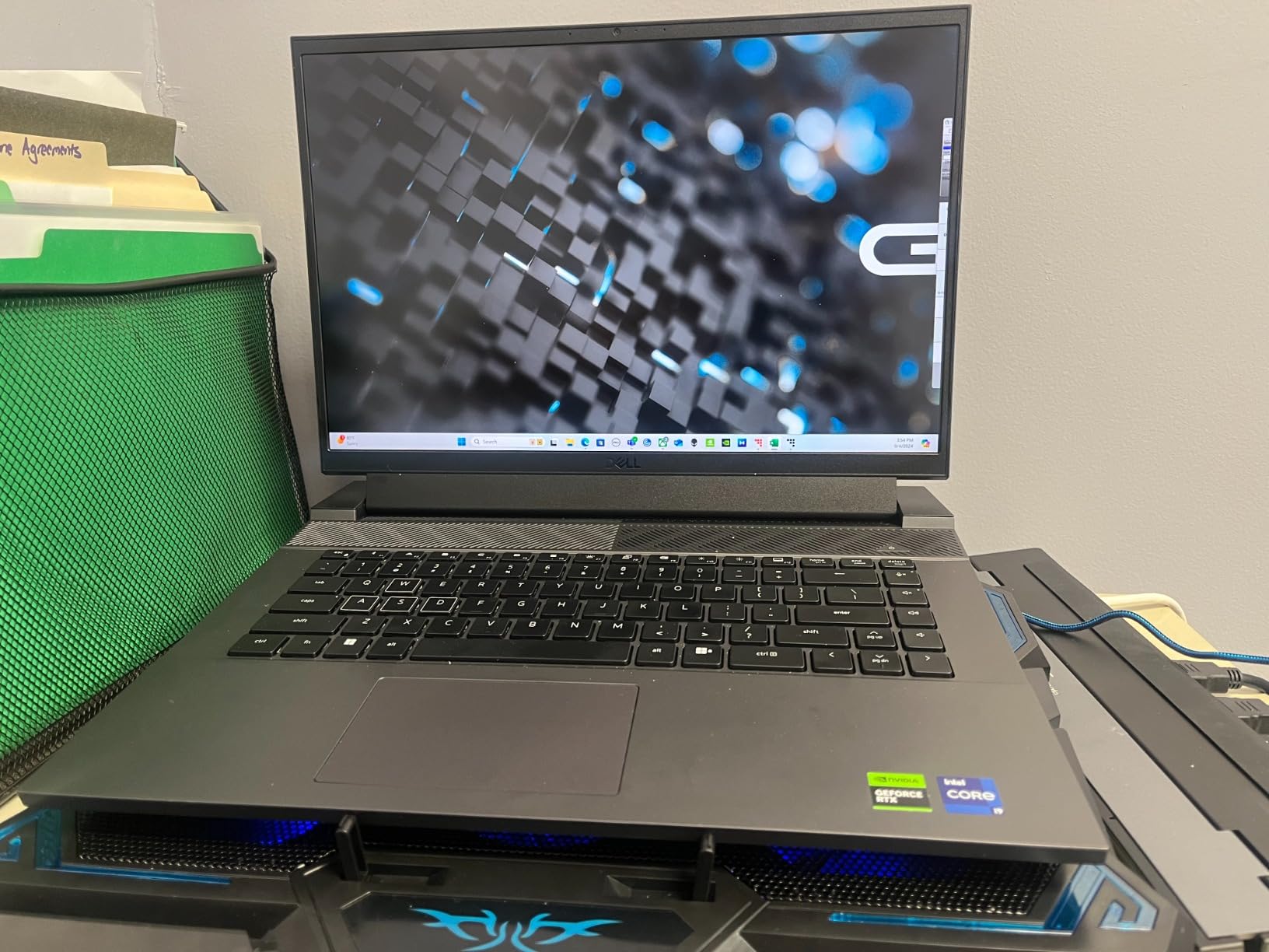 Dell G16 7630 Gaming Laptop - 16-inch QHD+ 240Hz 3ms Display, Intel Core i9-13900HX, 16GB DDR5 RAM, 1TB SSD, NVIDIA GeForce RTX 4070 8GB GDDR6, Windows 11 Home, Onsite Service - Metallic Nightshade Customer Review Dell G16 7630 Gaming Laptop - 16-inch QHD+ 240Hz 3ms Display, Intel Core i9-13900HX, 16GB DDR5 RAM, 1TB SSD, NVIDIA GeForce RTX 4070 8GB GDDR6, Windows 11 Home, Onsite Service - Metallic Nightshade - Customer Photo 4