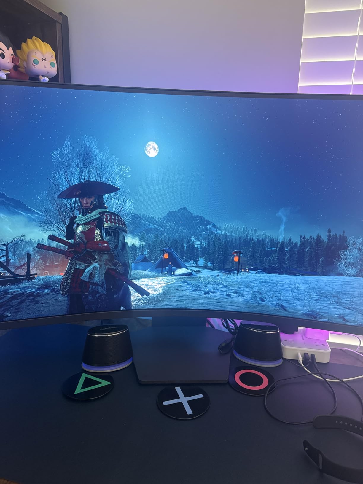 LG 32GS60QC-B Ultragear 32-inch Curved Gaming Monitor QHD (2560x1440) 180Hz 1ms 1000R AMD FreeSync HDR10 HDMIx2 DisplayPort Borderless Design Black Stabilizer DAS Crosshair FPS Counter - Black Customer Review LG 32GS60QC-B Ultragear 32-inch Curved Gaming Monitor QHD (2560x1440) 180Hz 1ms 1000R AMD FreeSync HDR10 HDMIx2 DisplayPort Borderless Design Black Stabilizer DAS Crosshair FPS Counter - Black - Customer Photo 2