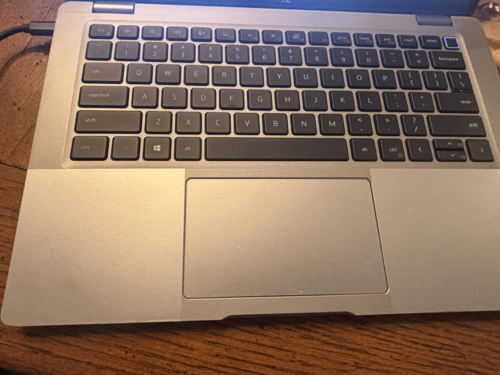 Dell Latitude 5320 2-in-1 13.3 Dell Latitude 5320 2-in-1 13.3
