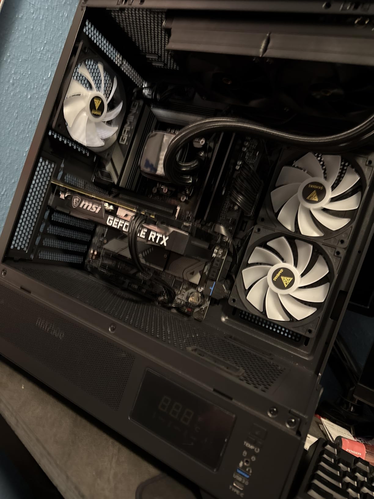 GAMDIAS ATX Mid Tower Computer PC Case with Tempered Glass, 4X 120mm ARGB PWM Fans Gaming Case, Support Up to 6X 120mm Fans, 360mm AIO/Radiator, 260mm GPU/VGA, 160mm CPU Air Cooler - Customer Photo 3