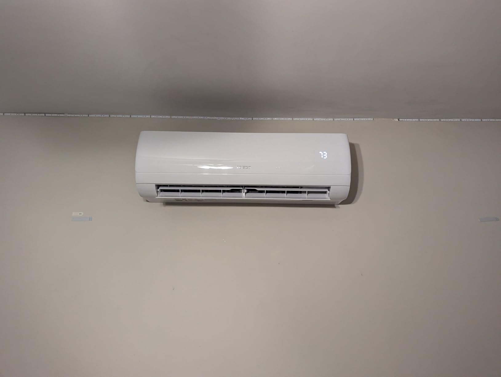 TOSOT 18,000 BTU Dual 2 Zone Mini Split Air Conditioner with Heat Pump, 21 SEER2, 230V, Wifi-Enabled Ductless Inverter Split System with 16.4 ft Copper Line Set, 9,000 + 9,000 BTU, Cosmo Series - Customer Photo 1