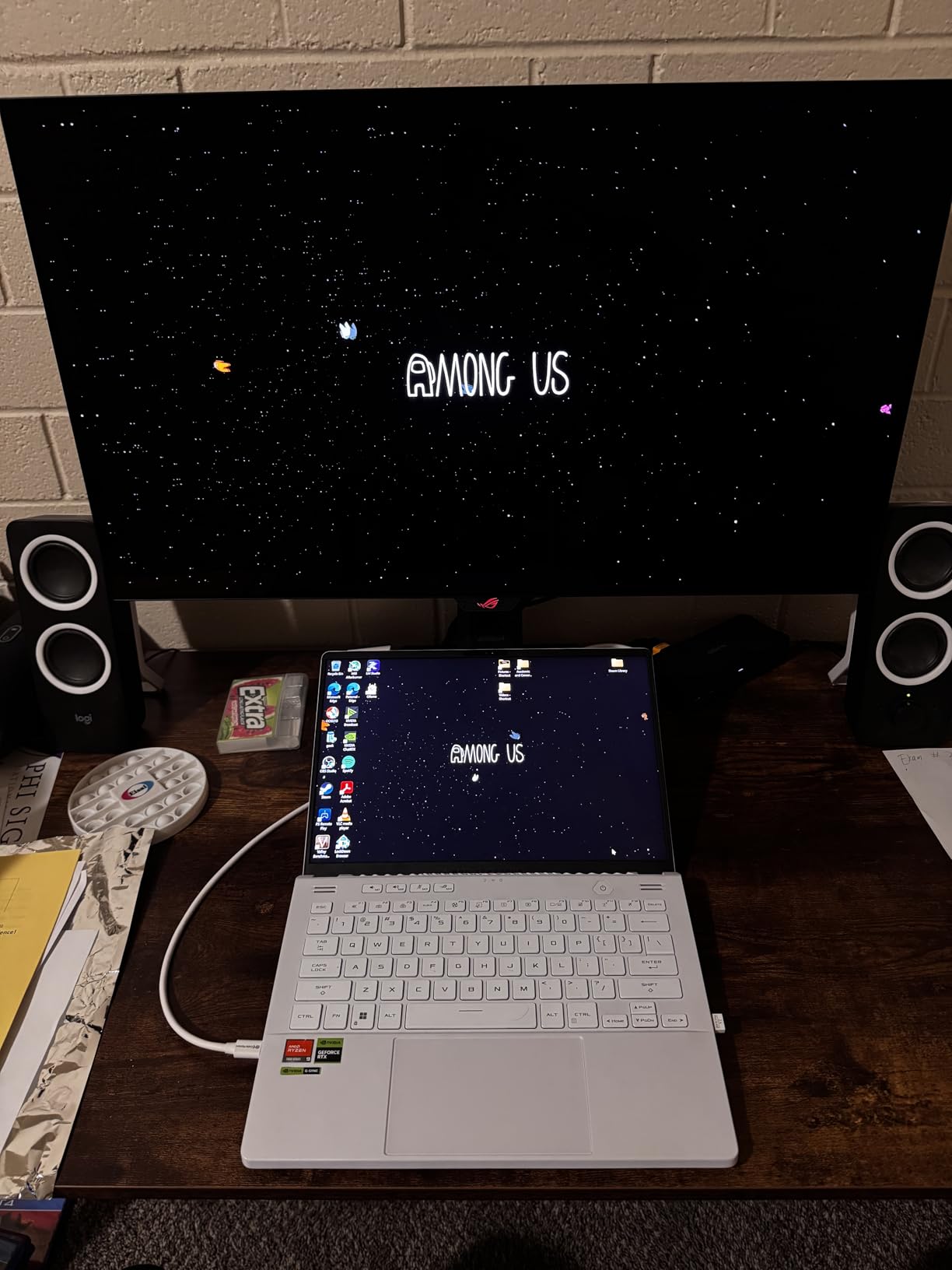 ASUS ROG Swift OLED 27 ASUS ROG Swift OLED 27