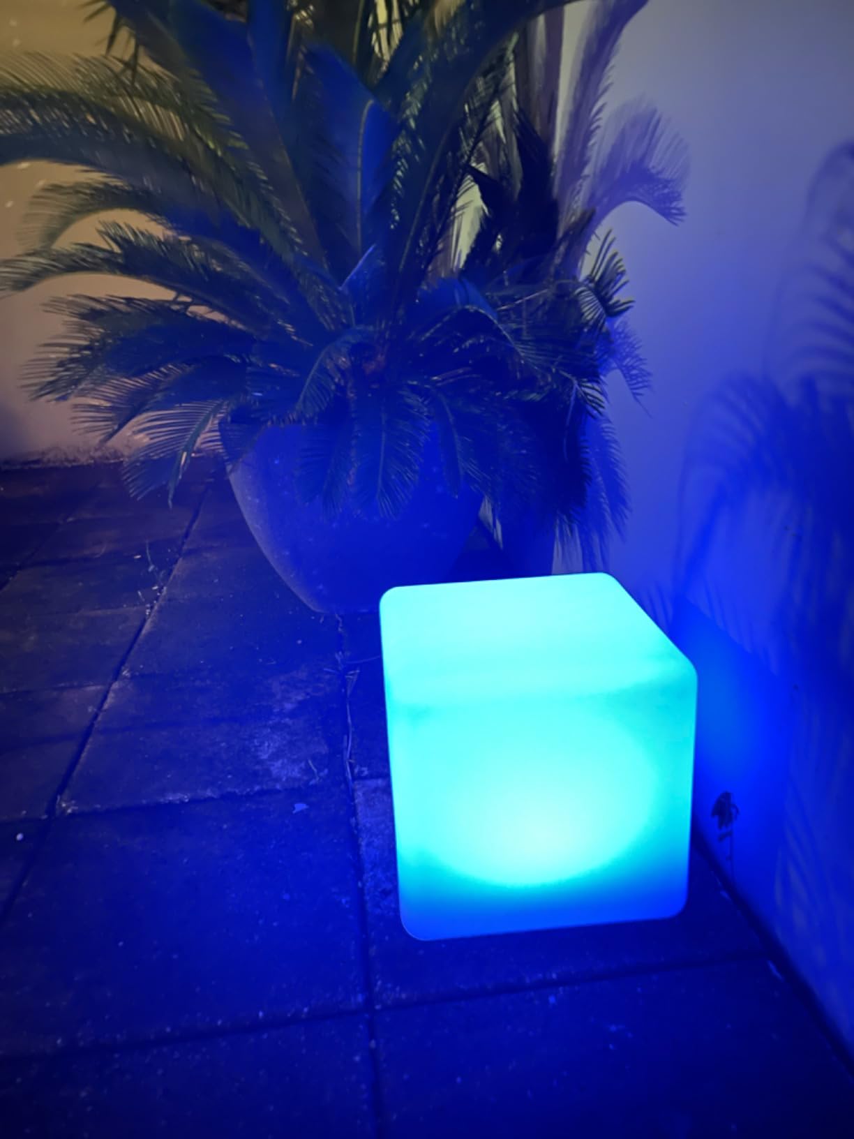 GGNOO LED Light Cube 12-Inch RGB Colors Solar Cube Seat Chair, with Remote Control Battery Rechargeable, Timer, IP65 Waterproof for Kid's Room, Party, Pool Deck Customer Review GGNOO LED Light Cube 12-Inch RGB Colors Solar Cube Seat Chair, with Remote Control Battery Rechargeable, Timer, IP65 Waterproof for Kid's Room, Party, Pool Deck - Customer Photo 1