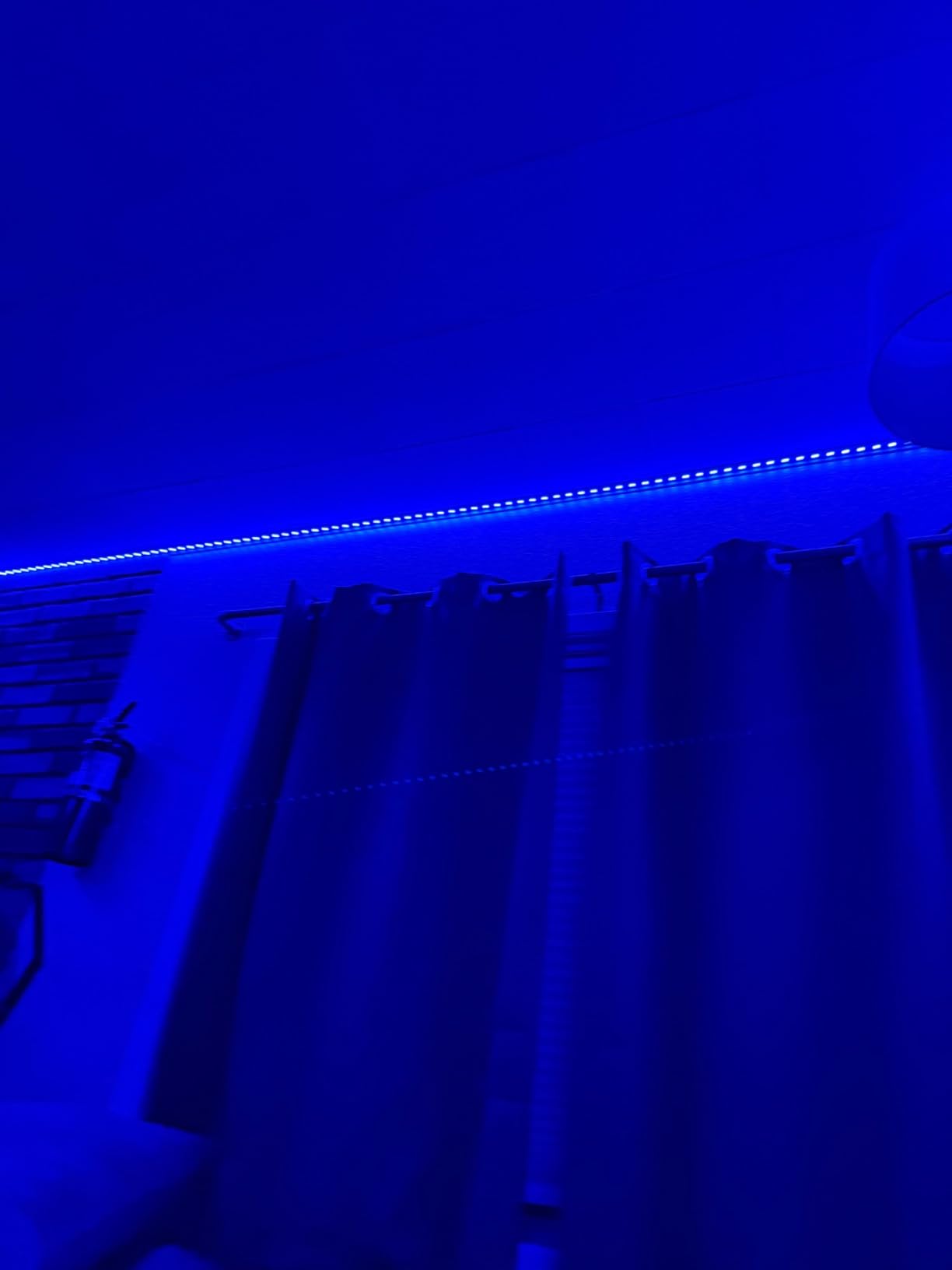 Lepro S1 AI LED Strip Lights for Bedroom - 65.6ft Smart RGB Light Strips with IC and Rainbow Chasing Effects, Color Segment DIY, Personalized Al Lighting Designer, No Remote, 2.4G Wi-Fi & Bluetooth Customer Review Lepro S1 AI LED Strip Lights for Bedroom - 65.6ft Smart RGB Light Strips with IC and Rainbow Chasing Effects, Color Segment DIY, Personalized Al Lighting Designer, No Remote, 2.4G Wi-Fi & Bluetooth - Customer Photo 1