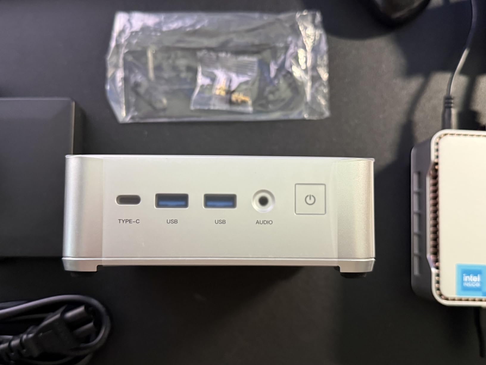 KAMRUI E3B Mini Gaming pc ryzen, AMD Ryzen 7 5825U Mini Computers (Beat 5800/7430, 8C/16T, Up to 4.5GHz), 32GB DDR 512GB SSD Mini PC Ryzen, Dual LAN Support 4K Triple Display WiFi6/BT5.2/DP1.4/USB3.2 Customer Review KAMRUI E3B Mini Gaming pc ryzen, AMD Ryzen 7 5825U Mini Computers (Beat 5800/7430, 8C/16T, Up to 4.5GHz), 32GB DDR 512GB SSD Mini PC Ryzen, Dual LAN Support 4K Triple Display WiFi6/BT5.2/DP1.4/USB3.2 - Customer Photo 1
