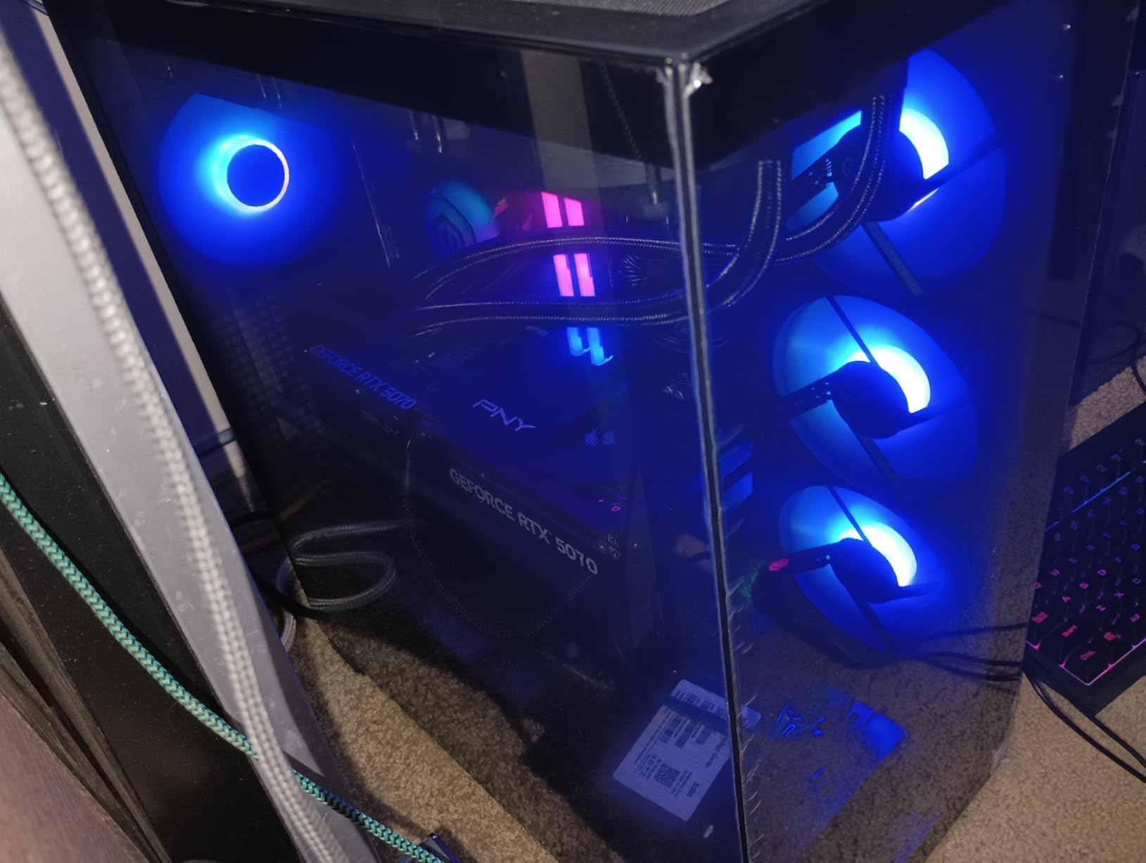 CyberPowerPC Gamer Xtreme VR Gaming PC, Intel Core i9-14900KF 3.2GHz, GeForce RTX 5070 12GB, 32GB DDR5, 2TB PCIe 4.0 SSD, WiFi Ready & Windows 11 Home (GXiVR8080A39) Customer Review CyberPowerPC Gamer Xtreme VR Gaming PC, Intel Core i9-14900KF 3.2GHz, GeForce RTX 5070 12GB, 32GB DDR5, 2TB PCIe 4.0 SSD, WiFi Ready & Windows 11 Home (GXiVR8080A39) - Customer Photo 2