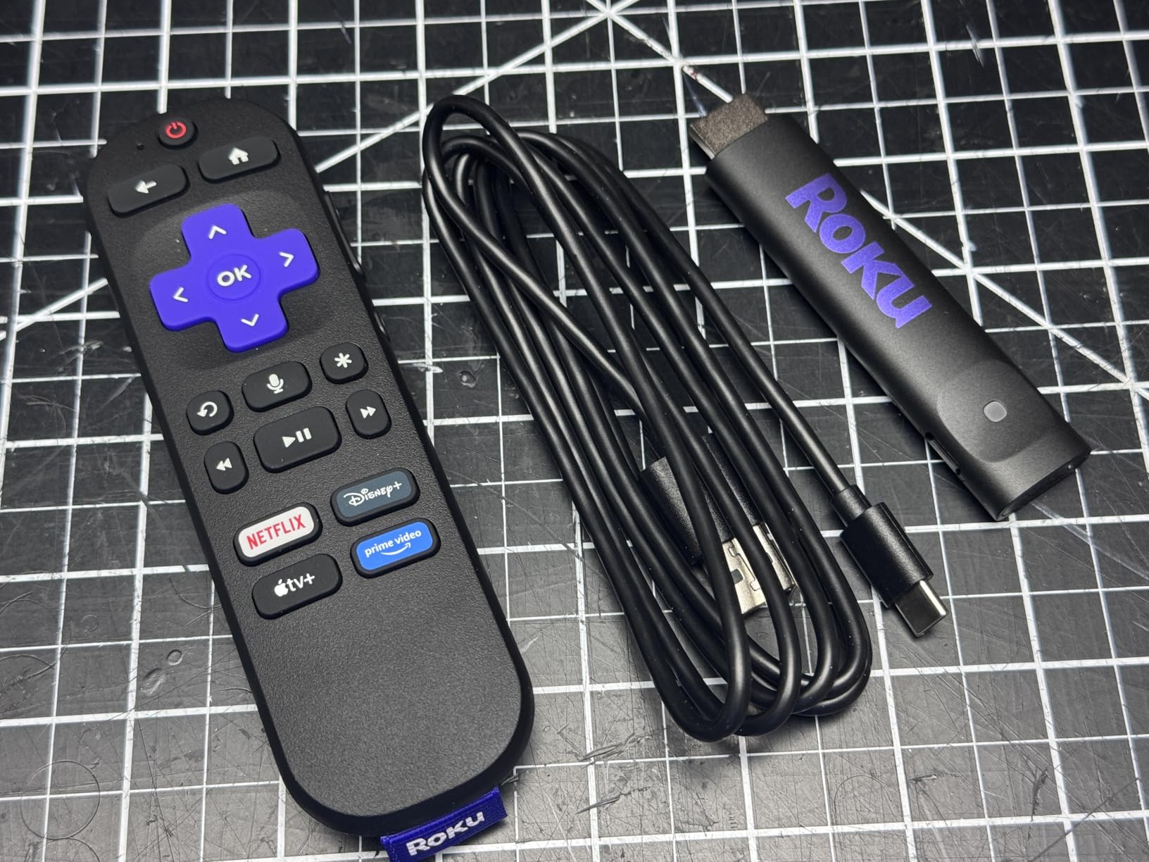 Roku Streaming Stick HD 2025 — HD Streaming Device for TV with Roku Voice Remote, Free & Live TV Customer Review Roku Streaming Stick HD 2025 — HD Streaming Device for TV with Roku Voice Remote, Free & Live TV - Customer Photo 2