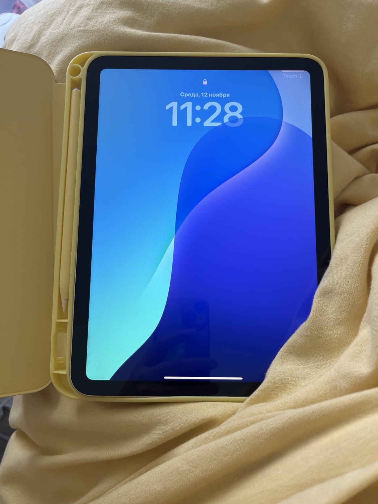 Apple iPad 11-inch: A16 chip, 11-inch Model, Liquid Retina Display, 128GB, Wi-Fi 6, 12MP Front/12MP Back Camera, Touch ID, All-Day Battery Life — Silver Customer Review Apple iPad 11-inch: A16 chip, 11-inch Model, Liquid Retina Display, 128GB, Wi-Fi 6, 12MP Front/12MP Back Camera, Touch ID, All-Day Battery Life — Silver - Customer Photo 2