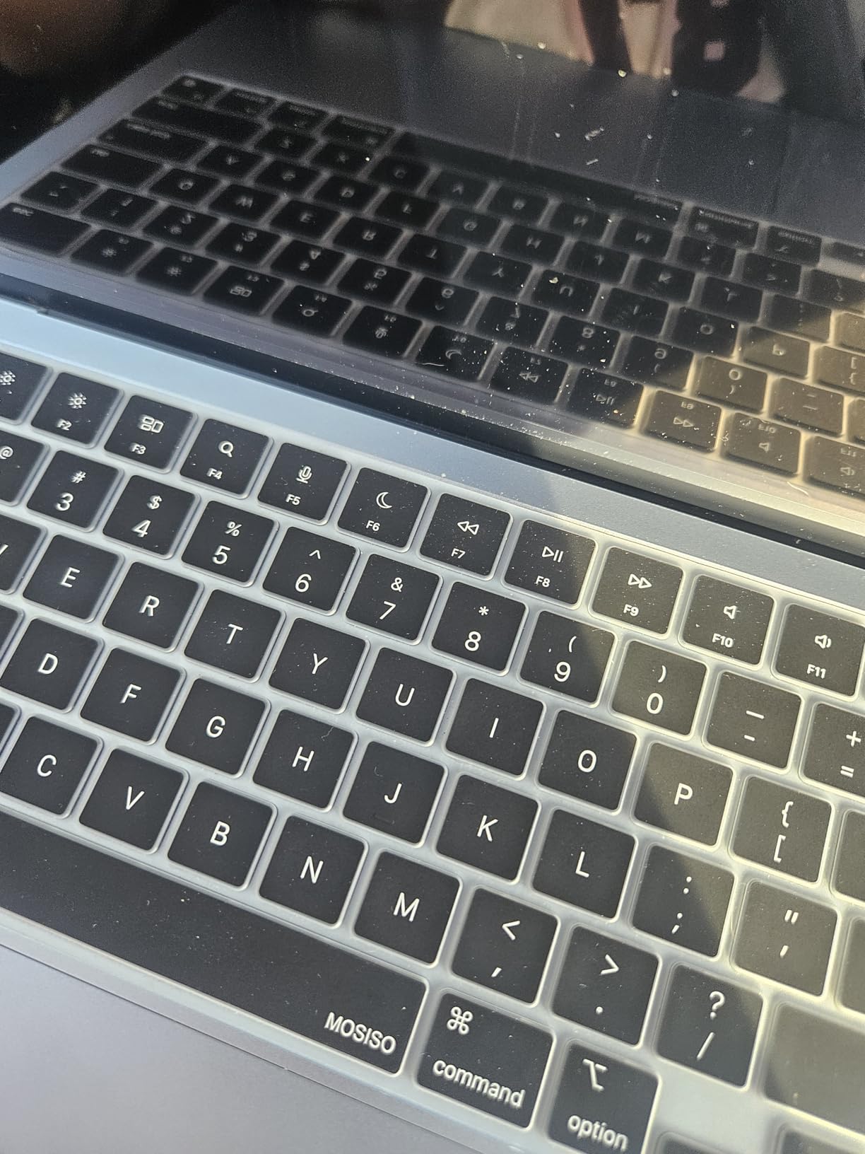 2025 MacBook Air 13-inch Laptop with M4 chip: Built for Apple Intelligence, 13.6-inch Liquid Retina Display, 16GB Unified Memory, 256GB SSD Storage, 12MP Center Stage Camera, Touch ID; Midnight Customer Review 2025 MacBook Air 13-inch Laptop with M4 chip: Built for Apple Intelligence, 13.6-inch Liquid Retina Display, 16GB Unified Memory, 256GB SSD Storage, 12MP Center Stage Camera, Touch ID; Midnight - Customer Photo 1