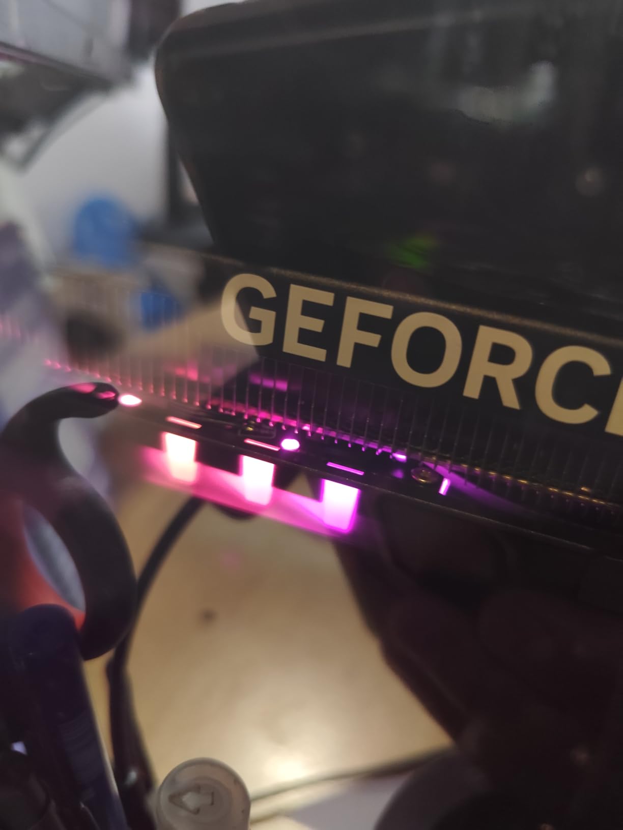 Gaming RTX 5060 8G Gaming Trio OC Graphics Card (8GB GDDR7,128-bit, Extreme Performance: 2640 MHz, DisplayPort x3 2.1a, HDMI 2.1b, NVIDIA Blackwell Architecture) Customer Review Gaming RTX 5060 8G Gaming Trio OC Graphics Card (8GB GDDR7,128-bit, Extreme Performance: 2640 MHz, DisplayPort x3 2.1a, HDMI 2.1b, NVIDIA Blackwell Architecture) - Customer Photo 4