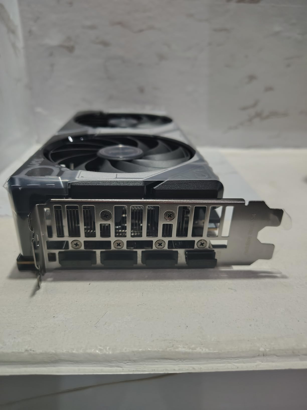 ASUS TUF Gaming GeForce RTX™ 5060 8GB GDDR7 OC Edition Gaming Graphics Card (PCIe® 5.0, HDMI®/DP 2.1, 3.1-Slot, Military-Grade Components, Protective PCB Coating, axial-tech Fans) Customer Review ASUS TUF Gaming GeForce RTX™ 5060 8GB GDDR7 OC Edition Gaming Graphics Card (PCIe® 5.0, HDMI®/DP 2.1, 3.1-Slot, Military-Grade Components, Protective PCB Coating, axial-tech Fans) - Customer Photo 3