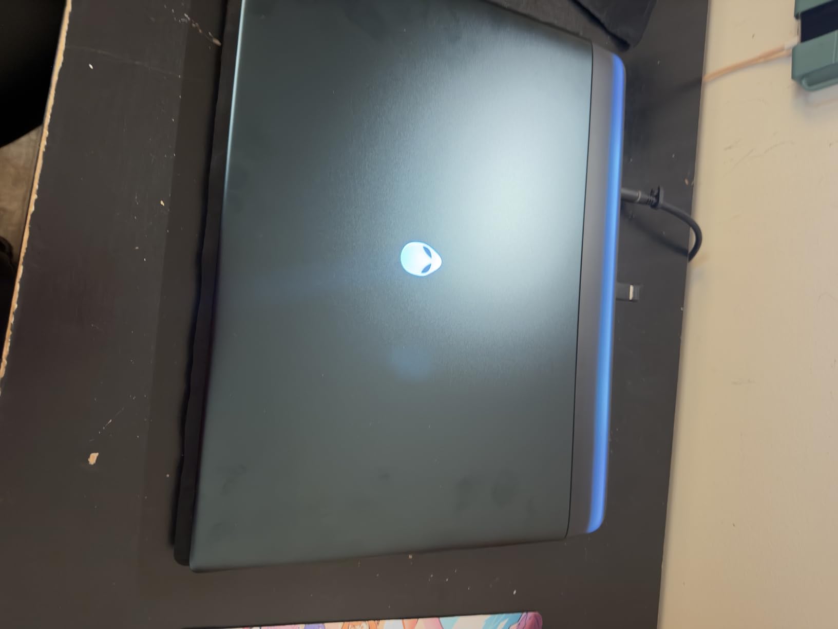 Alienware 16 Area-51 Gaming Laptop AA16250-16