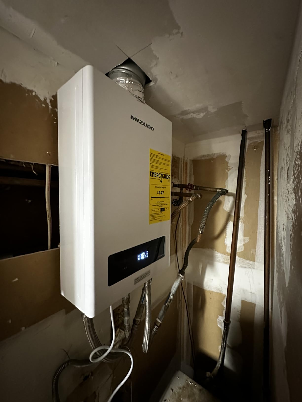 MIZUDO Natural Gas Tankless Water Heater, Indoor or Outdoor Convertible Installation, Max 5.1 GPM 120,000 BTU, WiFi&APP Control CSA Certified for Large Families Whole House, GEN 3 Customer Review MIZUDO Natural Gas Tankless Water Heater, Indoor or Outdoor Convertible Installation, Max 5.1 GPM 120,000 BTU, WiFi&APP Control CSA Certified for Large Families Whole House, GEN 3 - Customer Photo 1