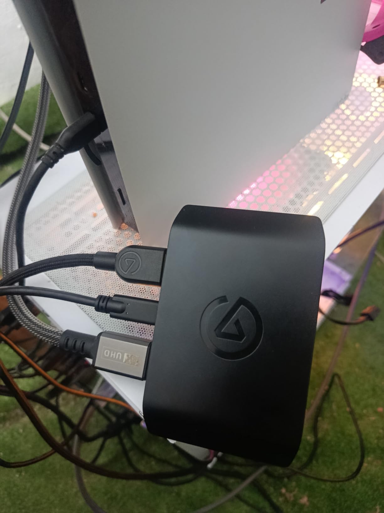 Elgato 4K S – External Capture Card for PS5, Xbox Series X/S, Switch 2, PC, Mac, iPad | 4K60, 1440p120, or 1080p240 Passthrough and Capture, HDR10, VRR, USB-C, Near-Zero Latency Customer Review Elgato 4K S – External Capture Card for PS5, Xbox Series X/S, Switch 2, PC, Mac, iPad | 4K60, 1440p120, or 1080p240 Passthrough and Capture, HDR10, VRR, USB-C, Near-Zero Latency - Customer Photo 1