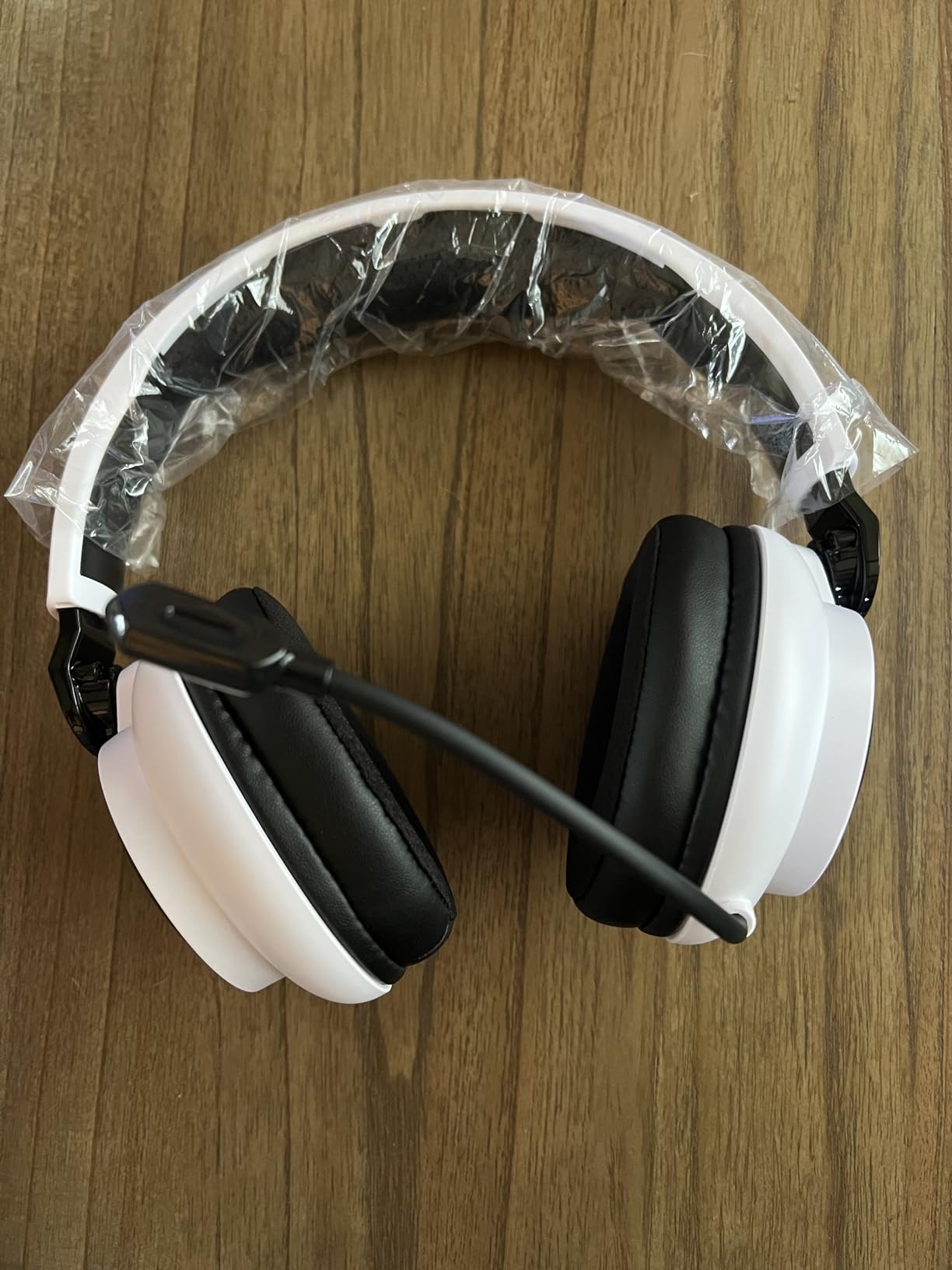 Wireless Gaming Headset for Ps5 Ps4 - 2.4GHz, Bluetooth, Wired, 7.1 Surround Sound, Noise Cancelling Mic, RGB Lights, 40H+ Battery, Lossless Audio, Comfy Over Ear Headphones for PC, Switch, Xbox, Mac - Customer Photo 1