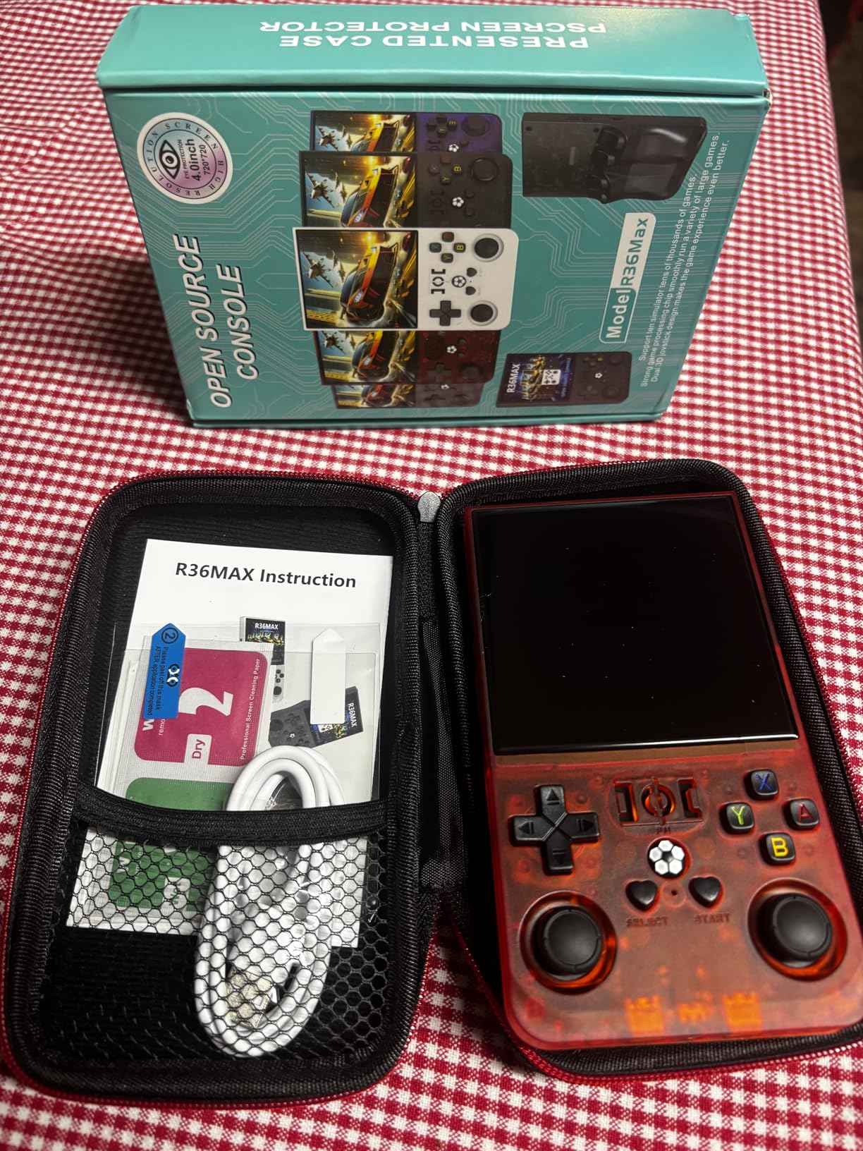 R36MAX Retro Handheld Games Console, Retro Game Console with 4.0 inch IPS HD Screen, Video Game Consoles with 64GB Memory, Portable Gaming Player for Travel, Gift for Teen or Partner, Blcak Customer Review R36MAX Retro Handheld Games Console, Retro Game Console with 4.0 inch IPS HD Screen, Video Game Consoles with 64GB Memory, Portable Gaming Player for Travel, Gift for Teen or Partner, Blcak - Customer Photo 1