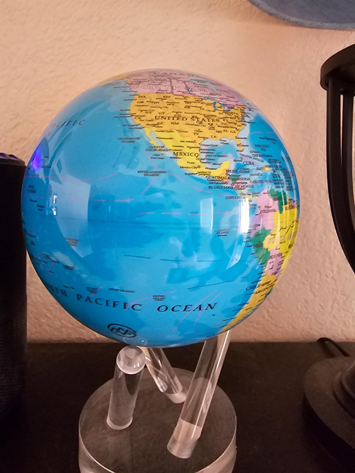 MOVA Globe Earth with Clouds – 4.5 MOVA Globe Earth with Clouds – 4.5