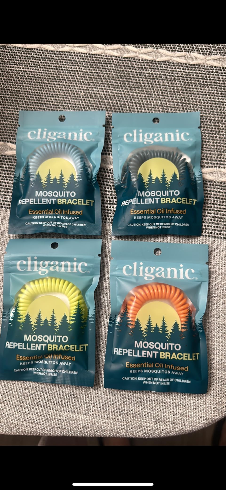 Cliganic 10 Pack Mosquito Repellent Bracelets for Adults & Kids - Natural DEET-Free Bands, Individually Wrapped Customer Review Cliganic 10 Pack Mosquito Repellent Bracelets for Adults & Kids - Natural DEET-Free Bands, Individually Wrapped - Customer Photo 1
