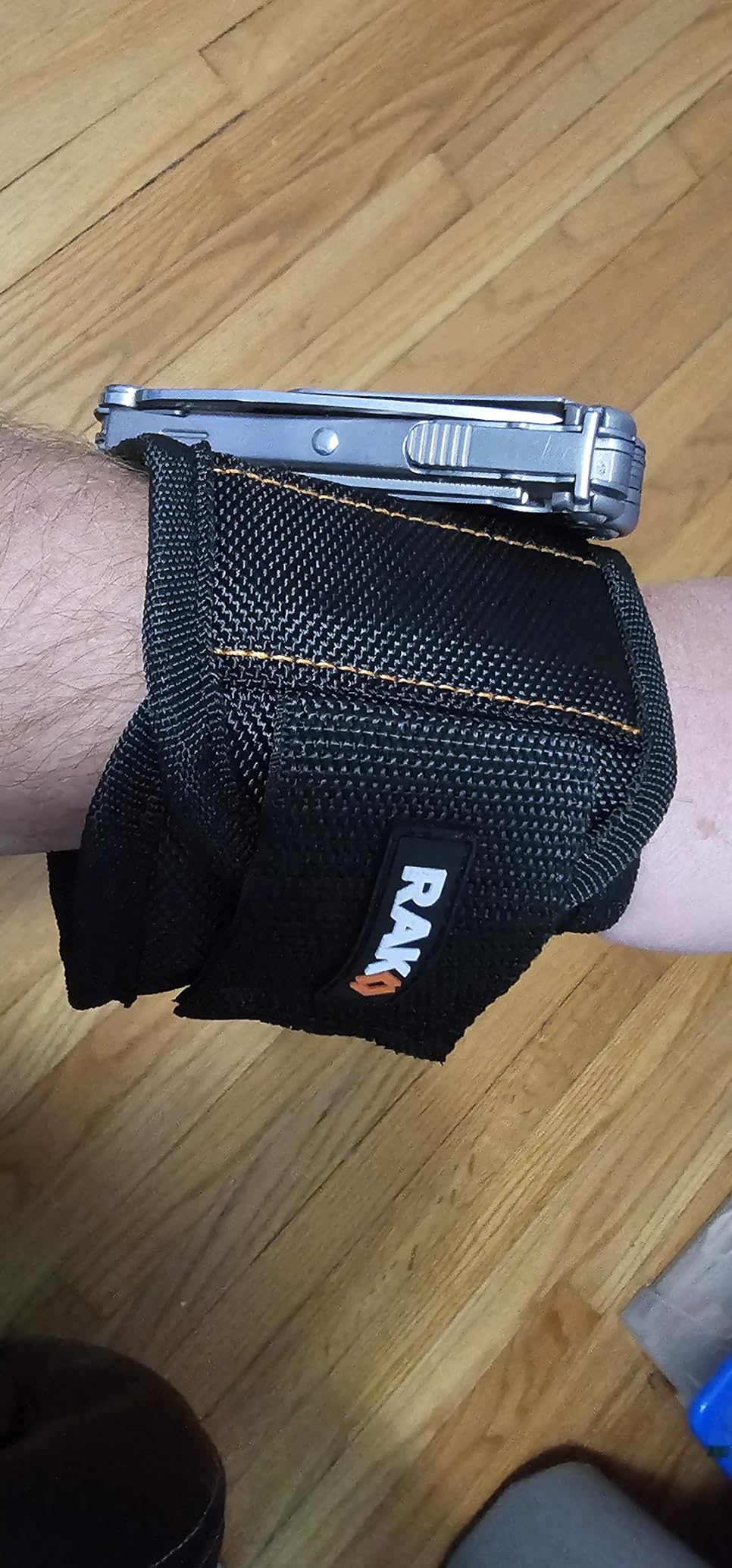 RAK Magnetic Wristband Gifts for Men - Premium Tool Belt for Holding Screws Nails with Powerful Magnets, Cool Gadgets Stocking Stuffers for Men, Holiday for Dad, Husband, Grandpa, Him Customer Review RAK Magnetic Wristband Gifts for Men - Premium Tool Belt for Holding Screws Nails with Powerful Magnets, Cool Gadgets Stocking Stuffers for Men, Holiday for Dad, Husband, Grandpa, Him - Customer Photo 1