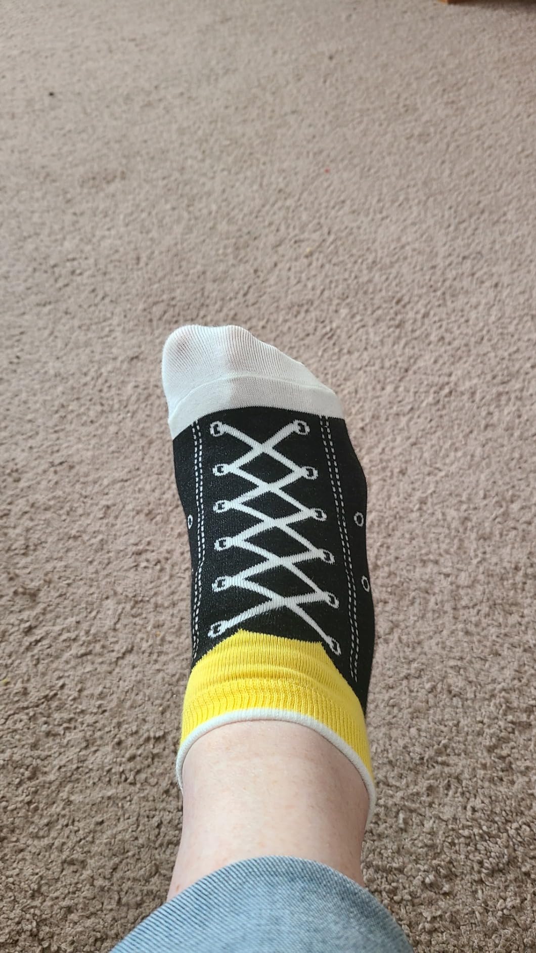 KONY Women's 5 Pack Lightweight Cotton (86%) Novelty Low Cut Socks Cool Sneakers Ankle Socks Fun Gifts Idea Size 6-10 Customer Review KONY Women's 5 Pack Lightweight Cotton (86%) Novelty Low Cut Socks Cool Sneakers Ankle Socks Fun Gifts Idea Size 6-10 - Customer Photo 1