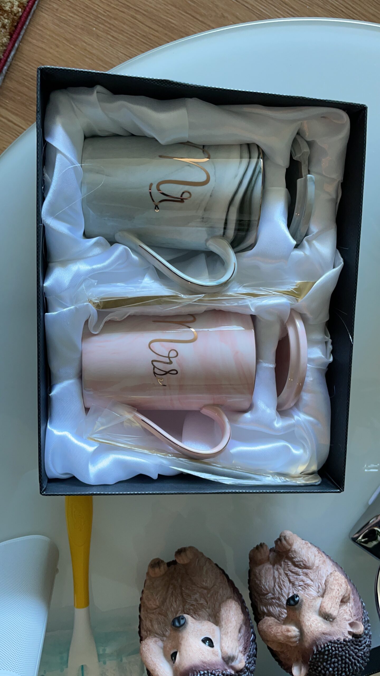 Jumway Mr and Mrs Coffee Mugs - Wedding Gifts for Bride and Groom - Gifts for Bridal Shower Engagement Wedding and Married Couples Anniversary - Ceramic Marble Cups 14 Oz Pink Customer Review Jumway Mr and Mrs Coffee Mugs - Wedding Gifts for Bride and Groom - Gifts for Bridal Shower Engagement Wedding and Married Couples Anniversary - Ceramic Marble Cups 14 Oz Pink - Customer Photo 2