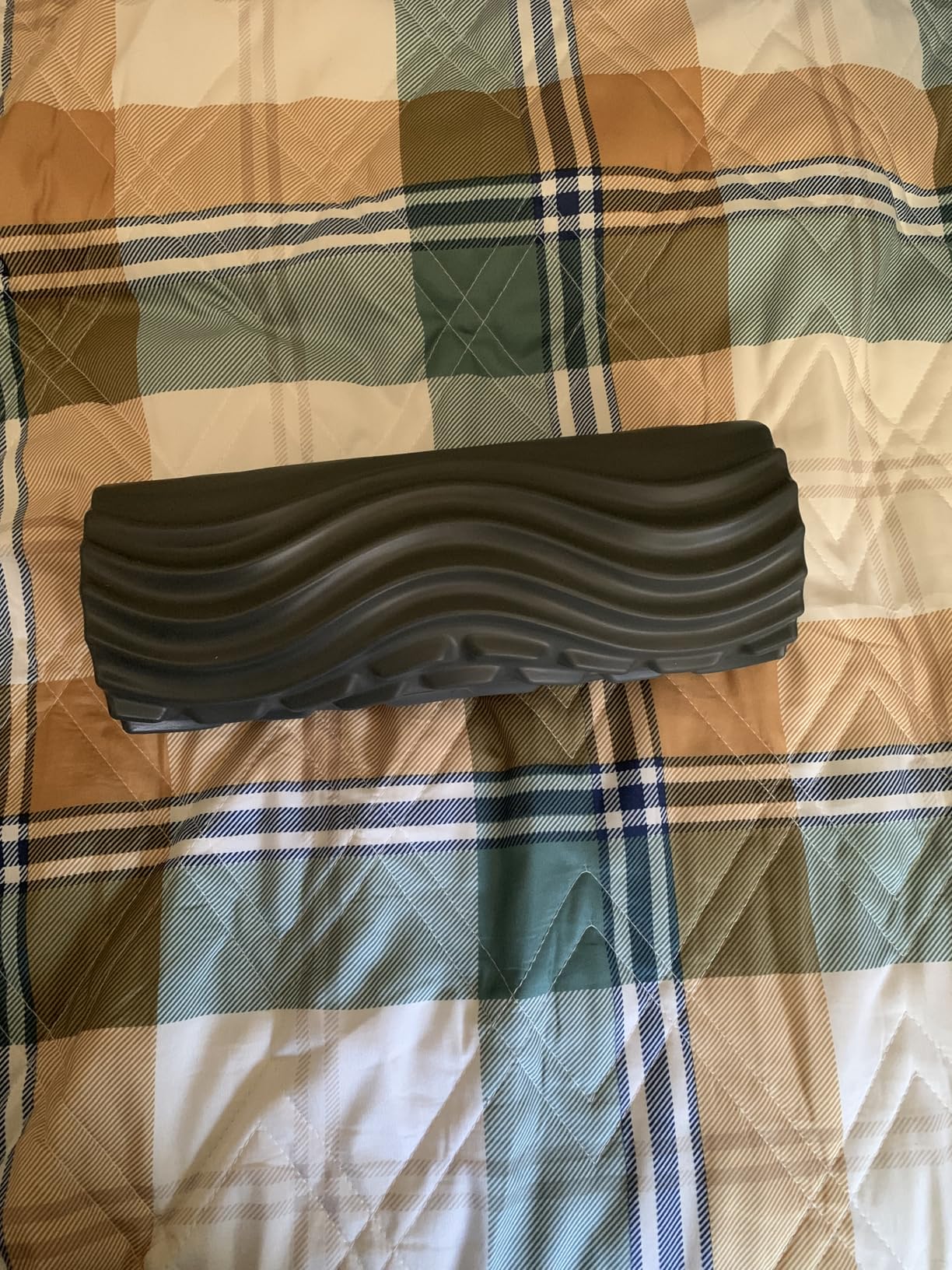 FITINDEX Vibrating Foam Roller for Back Pain, 5-Speed Muscle Massage, Exercise, Muscles Deep Tissue, Physical Therapy, Pilates, Yoga, Neck, Leg, Rechargeable, Travel Portable Gray Customer Review FITINDEX Vibrating Foam Roller for Back Pain, 5-Speed Muscle Massage, Exercise, Muscles Deep Tissue, Physical Therapy, Pilates, Yoga, Neck, Leg, Rechargeable, Travel Portable Gray - Customer Photo 2