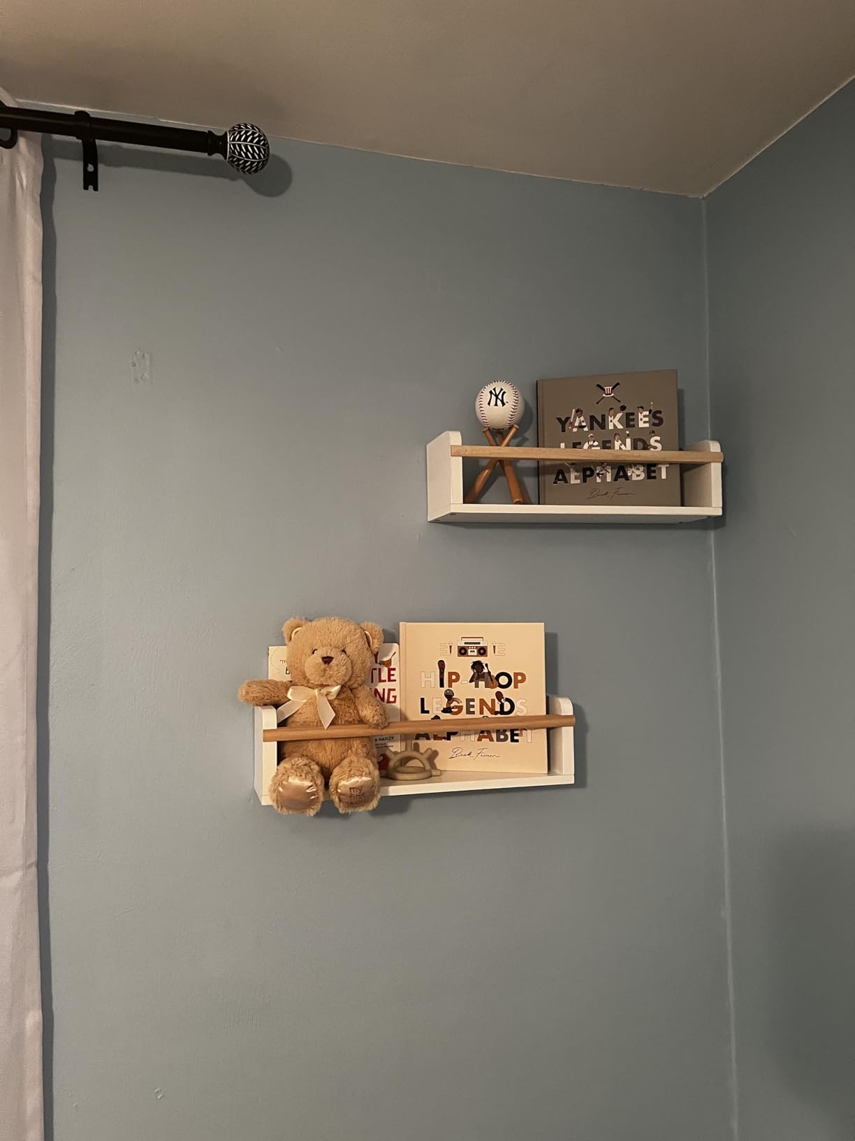 Honoson Baseball Stand Holders Balls Display Bat Wooden Stand Holder Display Centerpieces Tables for Baseball Sports Lover Customer Review Honoson Baseball Stand Holders Balls Display Bat Wooden Stand Holder Display Centerpieces Tables for Baseball Sports Lover - Customer Photo 1