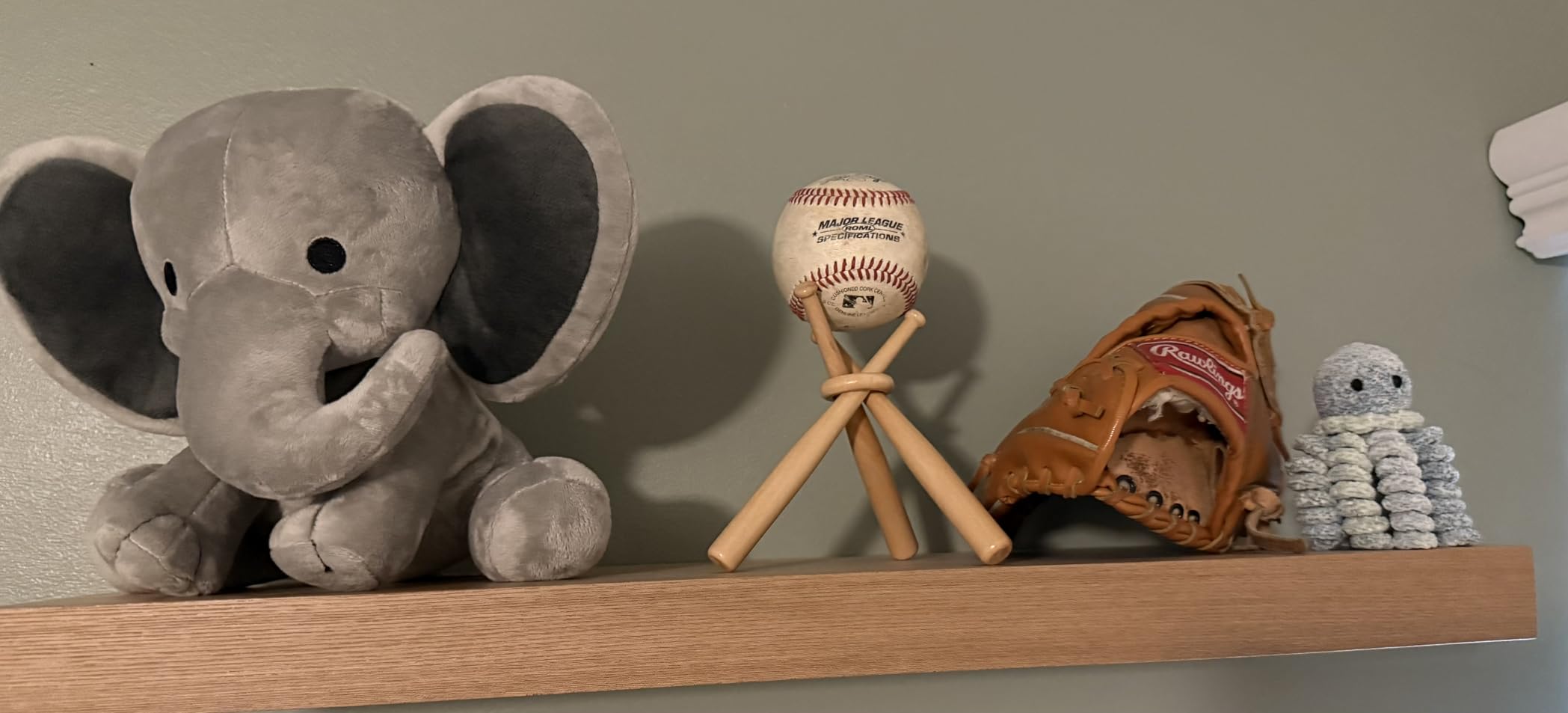 Honoson Baseball Stand Holders Balls Display Bat Wooden Stand Holder Display Centerpieces Tables for Baseball Sports Lover Customer Review Honoson Baseball Stand Holders Balls Display Bat Wooden Stand Holder Display Centerpieces Tables for Baseball Sports Lover - Customer Photo 2