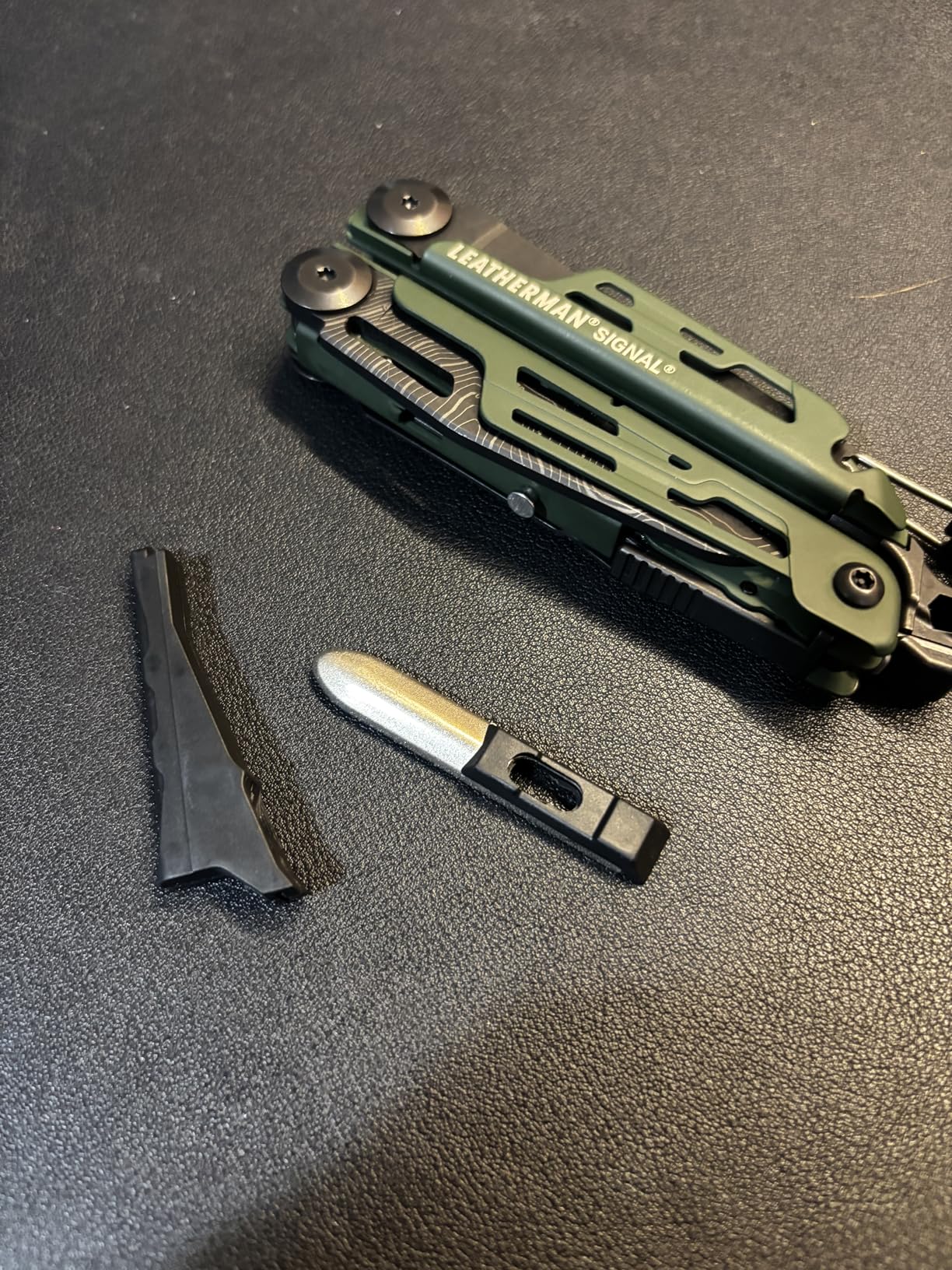 LEATHERMAN, Signal, 19-in-1 Multi-tool for Outdoors, Camping, Hiking, Fishing, Survival, Durable & Lightweight EDC, Made in the USA Customer Review LEATHERMAN, Signal, 19-in-1 Multi-tool for Outdoors, Camping, Hiking, Fishing, Survival, Durable & Lightweight EDC, Made in the USA - Customer Photo 1