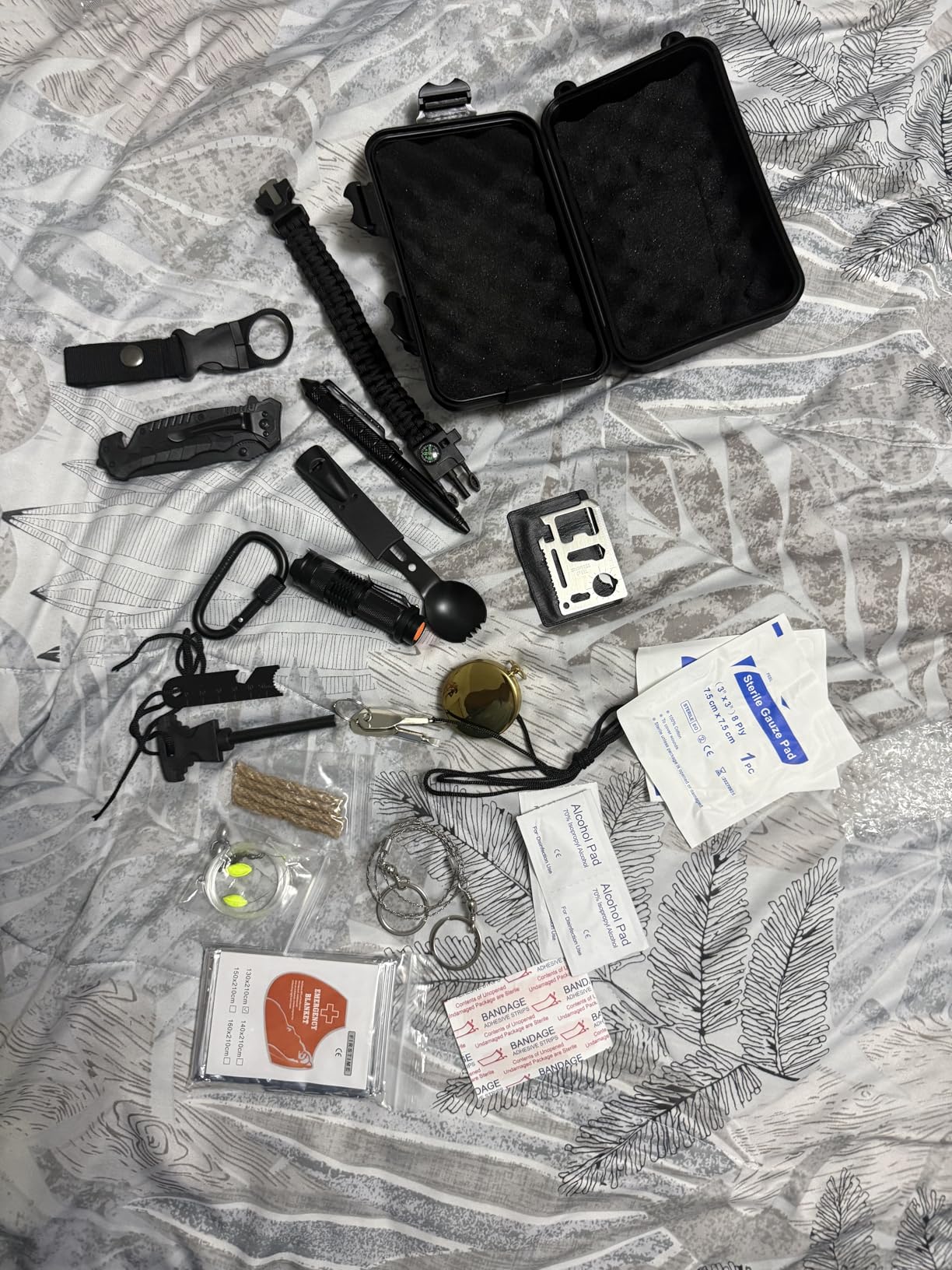Survival Kit 35 in 1, First Aid Kit, Survival Gear, Survival Tool Gifts for Men Boyfriend Him Husband Christmas Camping, Hiking, Hunting, Fishing Customer Review Survival Kit 35 in 1, First Aid Kit, Survival Gear, Survival Tool Gifts for Men Boyfriend Him Husband Christmas Camping, Hiking, Hunting, Fishing - Customer Photo 1