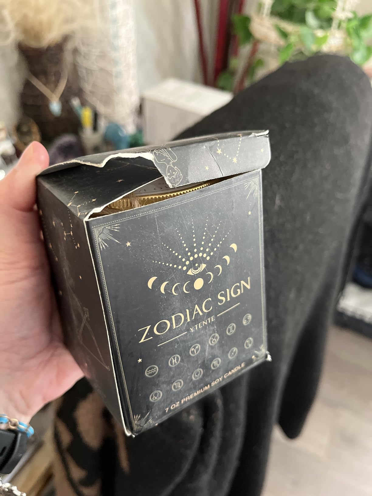 Libra Scented Candles - Zodiac Crystals Gifts, Birthday Gifts for Women, Men, Mom, Sister Customer Review Libra Scented Candles - Zodiac Crystals Gifts, Birthday Gifts for Women, Men, Mom, Sister - Customer Photo 3