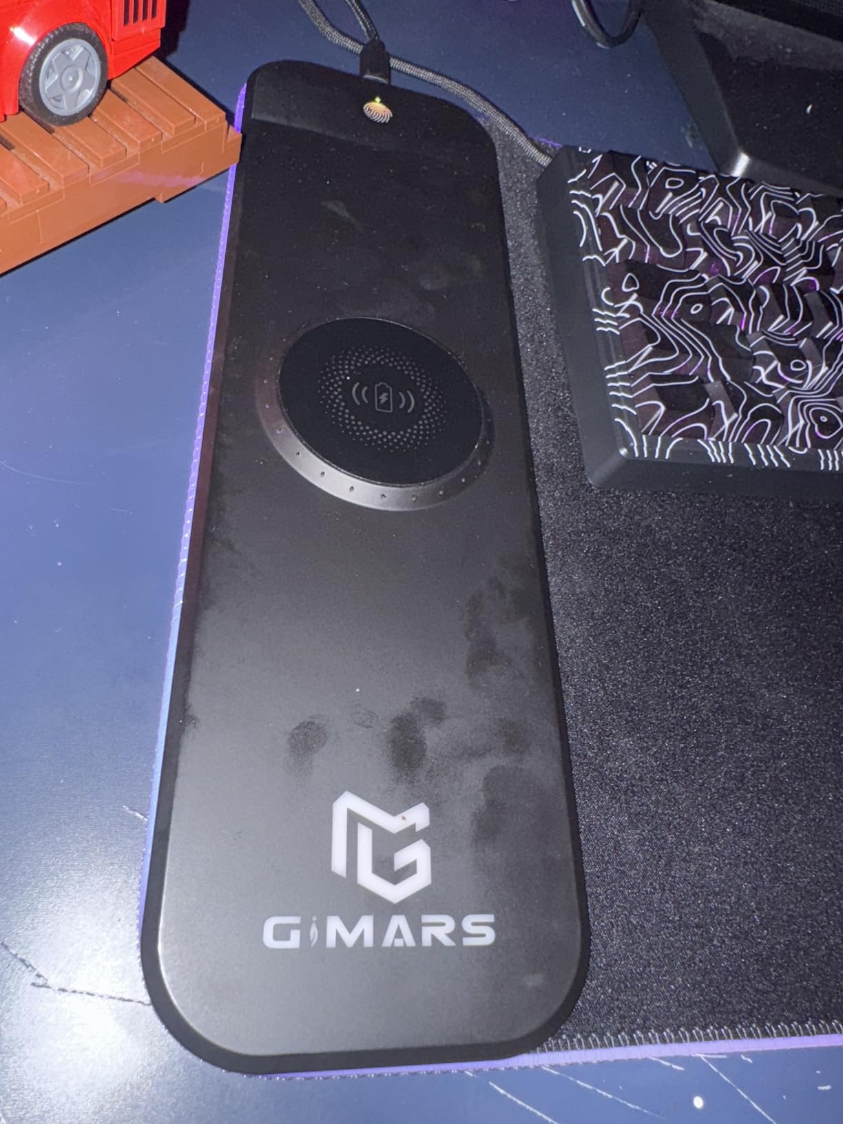Gimars RGB Gaming Mouse Pad,15W Wireless Charging Mousepad with 10 Light Modes, Large Mousepad with Premium Smooth Surface, Non-Slip Mouse Mat for Gaming, Desk, PC,Office, 31.5x11.8x0.16inch Customer Review Gimars RGB Gaming Mouse Pad,15W Wireless Charging Mousepad with 10 Light Modes, Large Mousepad with Premium Smooth Surface, Non-Slip Mouse Mat for Gaming, Desk, PC,Office, 31.5x11.8x0.16inch - Customer Photo 2