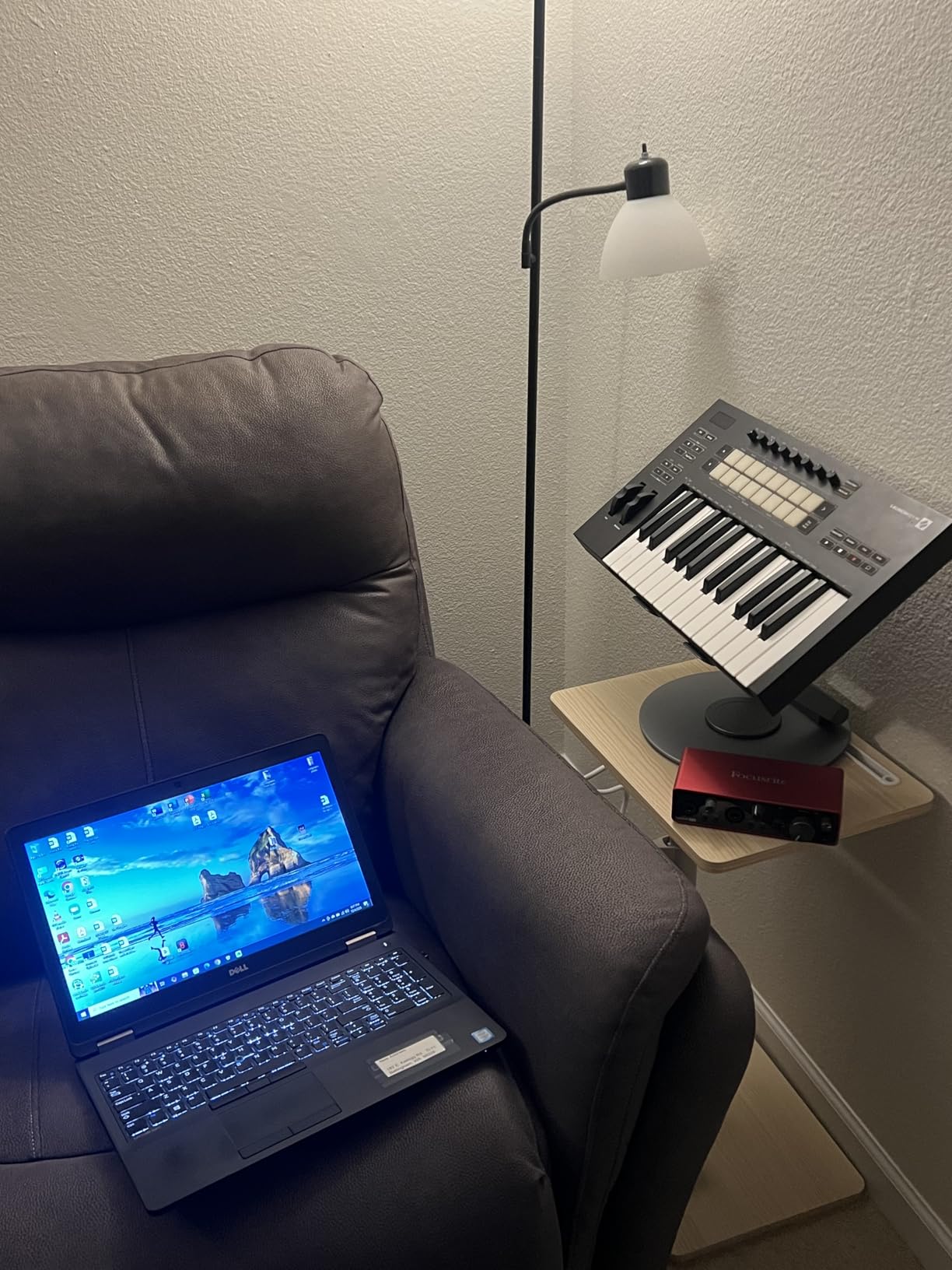 tounee Telescopic Laptop Stand for Desk with 360° Swivel Base, Sit to Stand, Height Adjustable, Portable Riser Holder for Good Posture, Compatible with MacBook Pro, All Laptops 10-17 tounee Telescopic Laptop Stand for Desk with 360° Swivel Base, Sit to Stand, Height Adjustable, Portable Riser Holder for Good Posture, Compatible with MacBook Pro, All Laptops 10-17