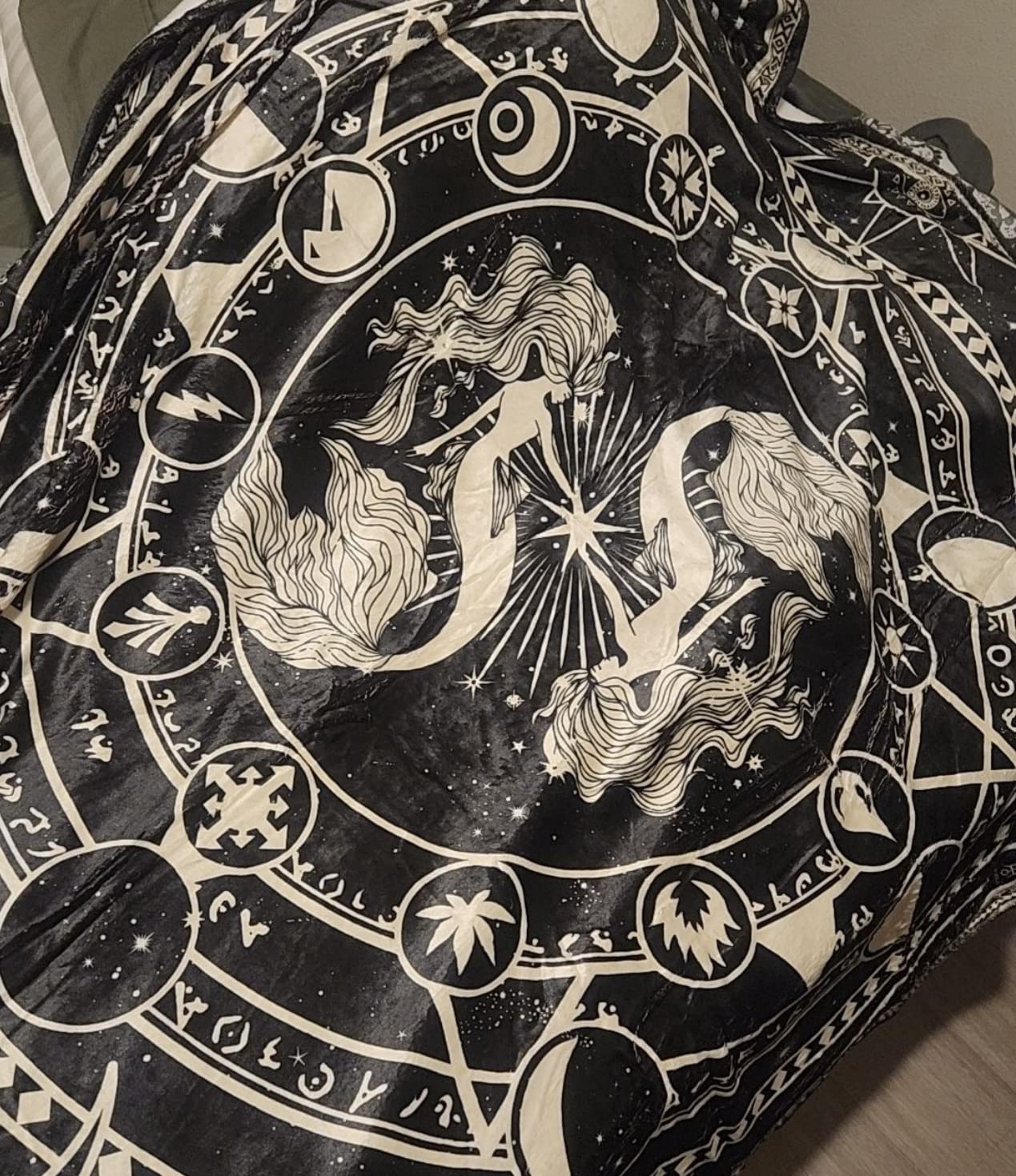 Leo Zodiac Blanket, Leo Zodiac Gifts for Women Moon Constellation Throw Blanket Astrology Decor Soft Blanket 60 Leo Zodiac Blanket, Leo Zodiac Gifts for Women Moon Constellation Throw Blanket Astrology Decor Soft Blanket 60