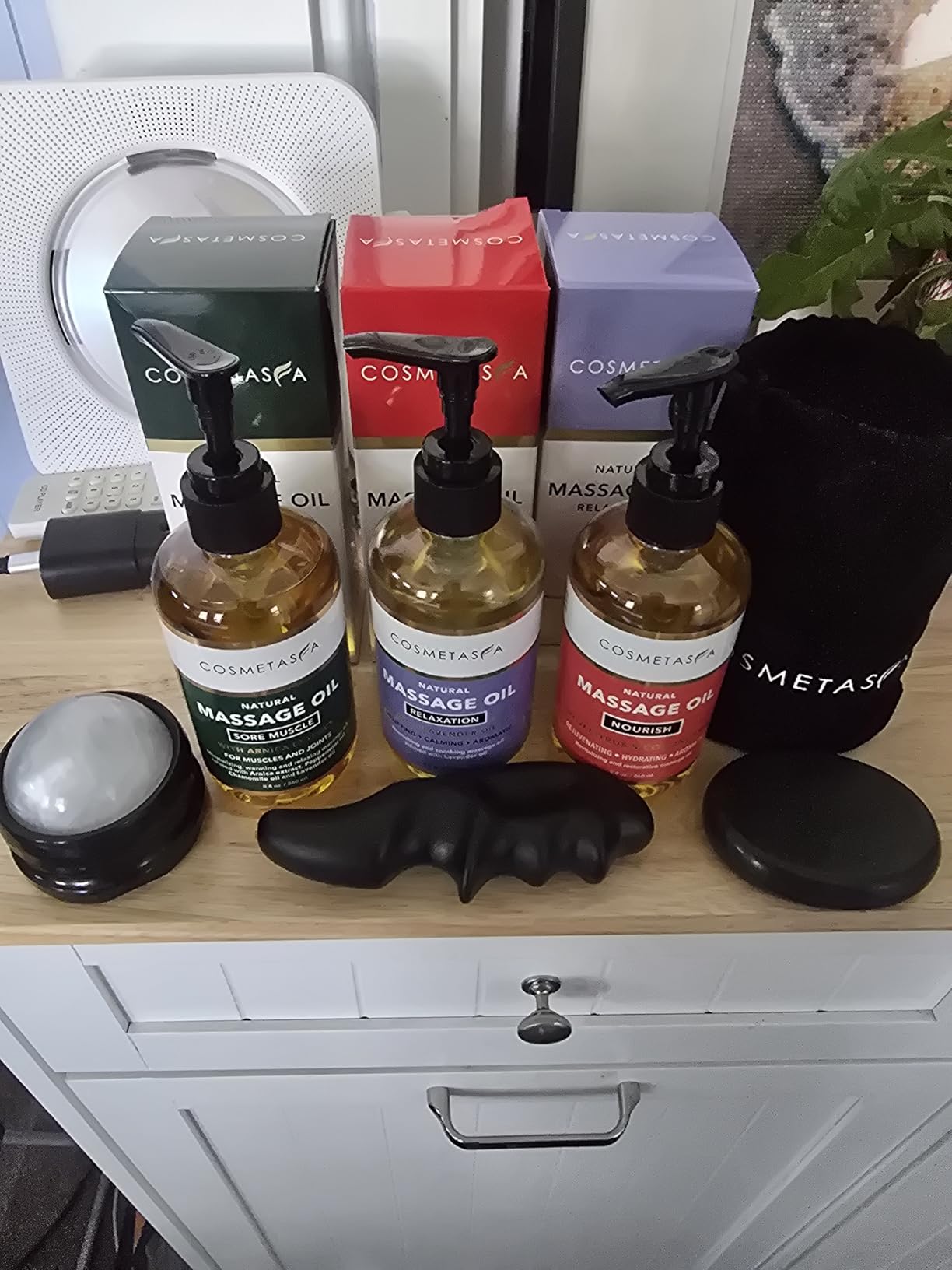 Cosmetasa Massage Oil Spa Gift Set for Women – Relaxing Lavender, Warming Arnica & Nourishing Citrus & Coconut Oils – Includes Roller Ball, Thumb Saver & Hot Stones – Self Care Kit & Body Massage Oils Customer Review Cosmetasa Massage Oil Spa Gift Set for Women – Relaxing Lavender, Warming Arnica & Nourishing Citrus & Coconut Oils – Includes Roller Ball, Thumb Saver & Hot Stones – Self Care Kit & Body Massage Oils - Customer Photo 1