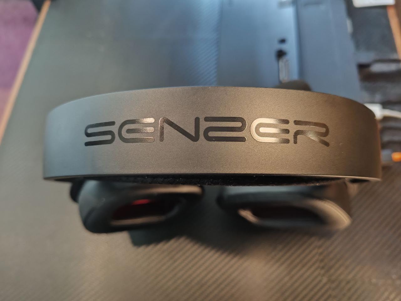 SENZER Wireless Gaming Headset with Mic for PS5/PS4 PC Switch - Bluetooth, Clear Audio, Customized Side Plates, Memory Foam Cushion - w/3.5mm Wired for Xbox One Customer Review SENZER Wireless Gaming Headset with Mic for PS5/PS4 PC Switch - Bluetooth, Clear Audio, Customized Side Plates, Memory Foam Cushion - w/3.5mm Wired for Xbox One - Customer Photo 2