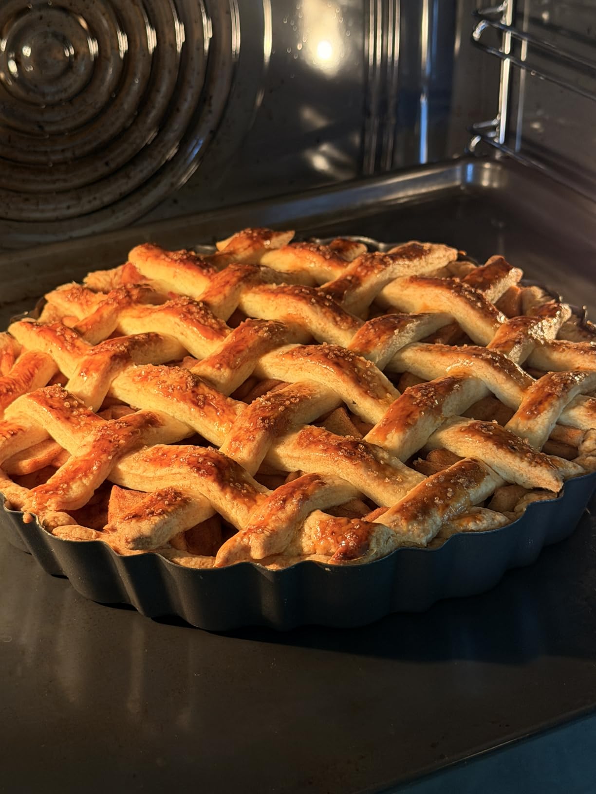 Patz&Patz Fluted Tart Pan with Removable Bottom - 9 in. Nonstick Carbon Steel pie pan With Crust Shaper Ring - for Pies, Tarts, and Quiche Baking Dish Customer Review Patz&Patz Fluted Tart Pan with Removable Bottom - 9 in. Nonstick Carbon Steel pie pan With Crust Shaper Ring - for Pies, Tarts, and Quiche Baking Dish - Customer Photo 1