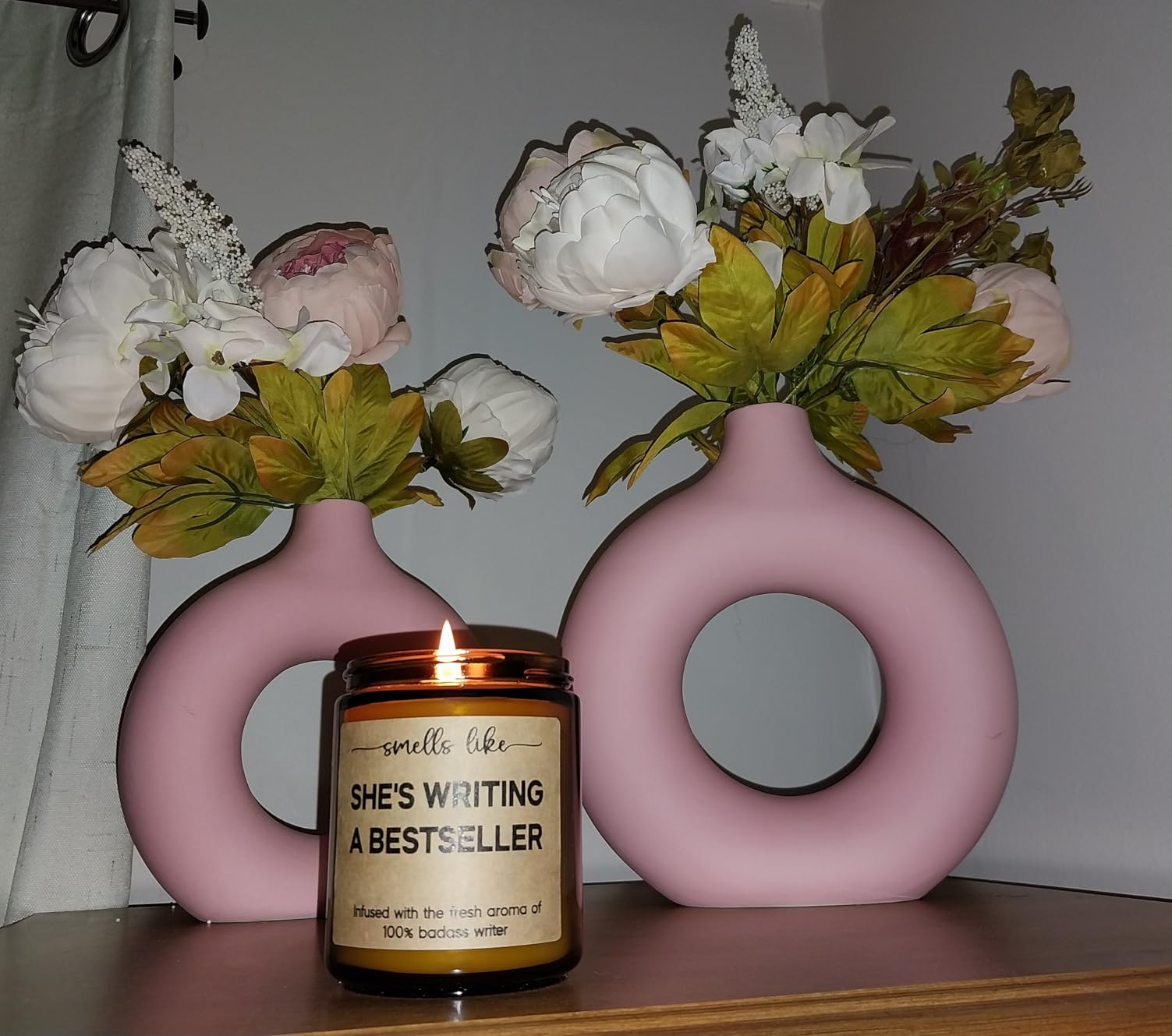 Miracu Candle, Writing Writer Gifts for Women, Creative Future Author Gifts for Writers, Christmas Cool Funny Presents for Book Novelist, Screenwriter, Aspiring Poet, Literature Literary Presents Customer Review Miracu Candle, Writing Writer Gifts for Women, Creative Future Author Gifts for Writers, Christmas Cool Funny Presents for Book Novelist, Screenwriter, Aspiring Poet, Literature Literary Presents - Customer Photo 1