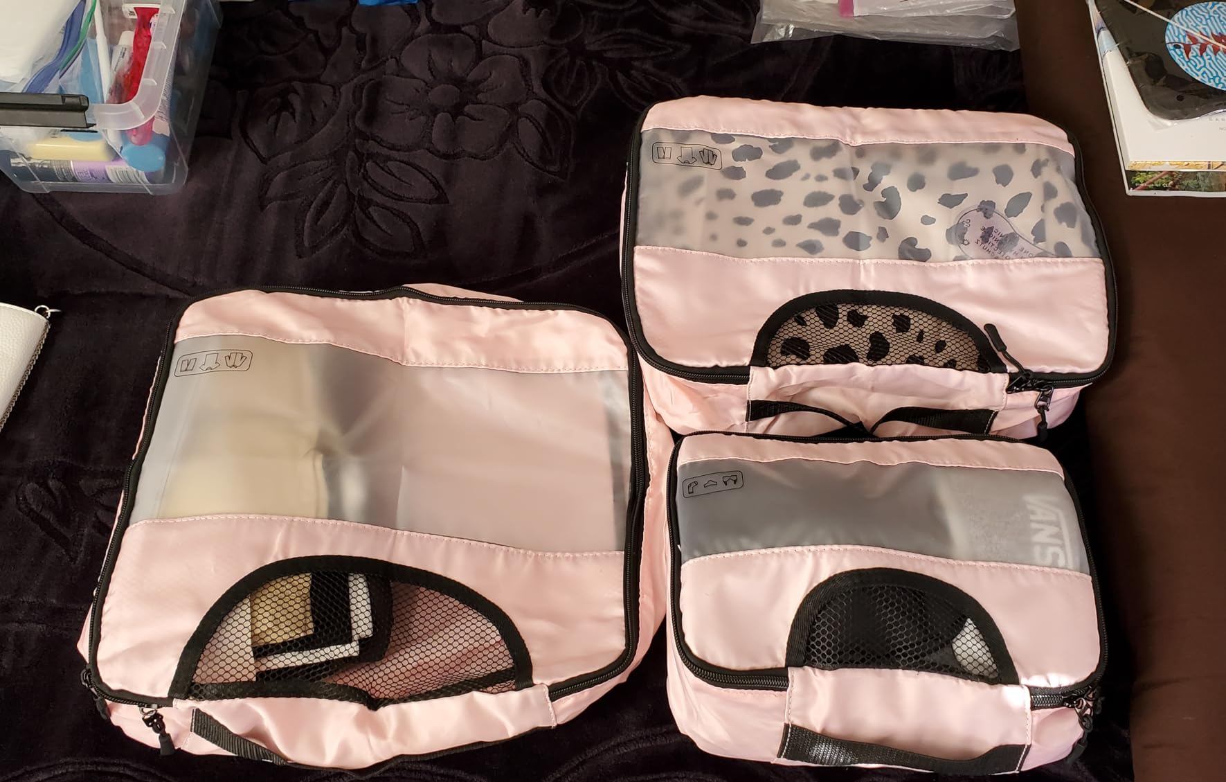 Veken 8 Set Packing Cubes for Travel Essentials, Suitcase Organizer Bags in 4 Sizes, Carry-On Luggage Accessories with Large Laundry & Hanging Toiletry Bag, Must-Have for Airplane, Road Trip & Camping Customer Review Veken 8 Set Packing Cubes for Travel Essentials, Suitcase Organizer Bags in 4 Sizes, Carry-On Luggage Accessories with Large Laundry & Hanging Toiletry Bag, Must-Have for Airplane, Road Trip & Camping - Customer Photo 3