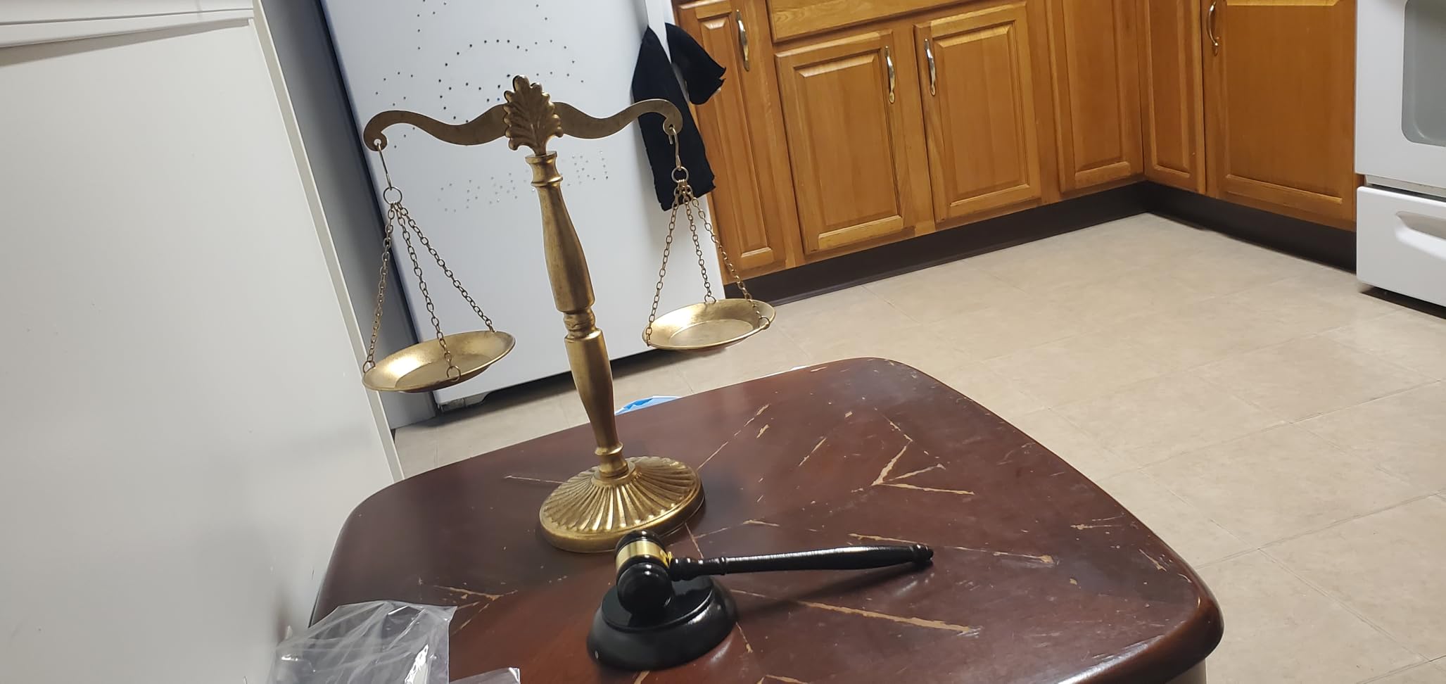 Vintage Style Metal Libra Jewelry Towers, Lawyer Scale of Justice, Farmhouse Candleholder, Home Decor Antique Weight Balancing Scale - Golden, 11.1 Vintage Style Metal Libra Jewelry Towers, Lawyer Scale of Justice, Farmhouse Candleholder, Home Decor Antique Weight Balancing Scale - Golden, 11.1