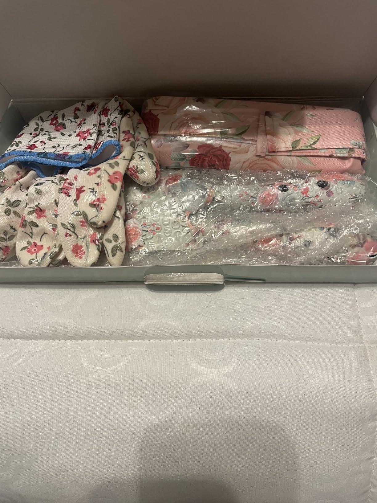 Gardening Gifts for Women, Christmas Stocking Stuffers for Women Mom Grandma Gardener Wife, Garden Tools with Hand Fork Trowel Gloves Apron, Birthday Valentine's Day Present - Customer Photo 1