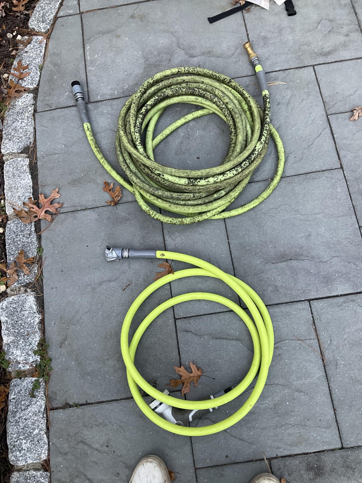 Flexzilla Garden Hose 5/8 in. x 100 ft., Lightweight All-Weather Water Hose, Durable and Flexible, Leak-Free Connections Customer Review Flexzilla Garden Hose 5/8 in. x 100 ft., Lightweight All-Weather Water Hose, Durable and Flexible, Leak-Free Connections - Customer Photo 1