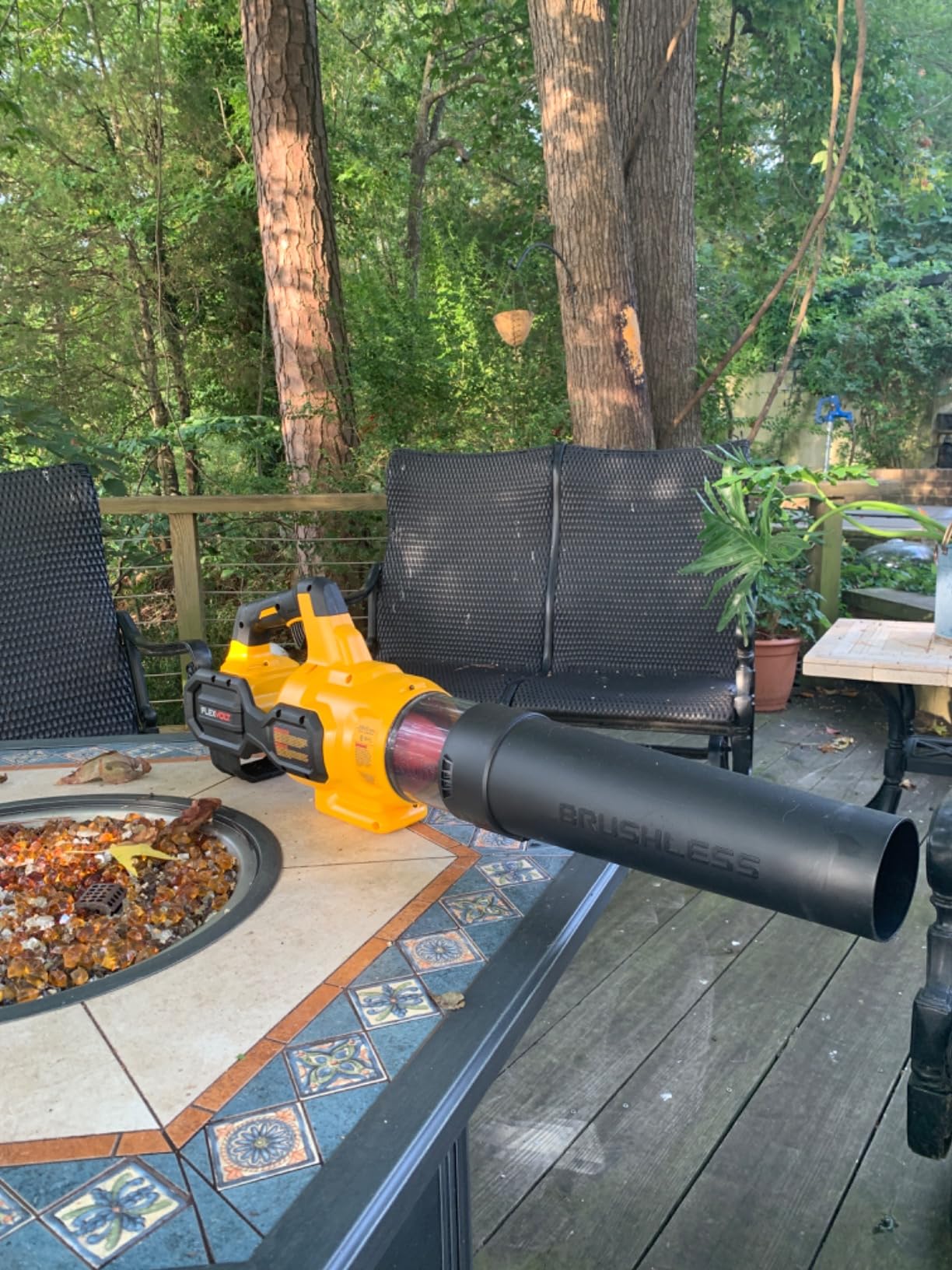 DEWALT FLEXVOLT 60V MAX* Blower, 125 MPH, 600 CFM (DCBL772X1) - Customer Photo 2