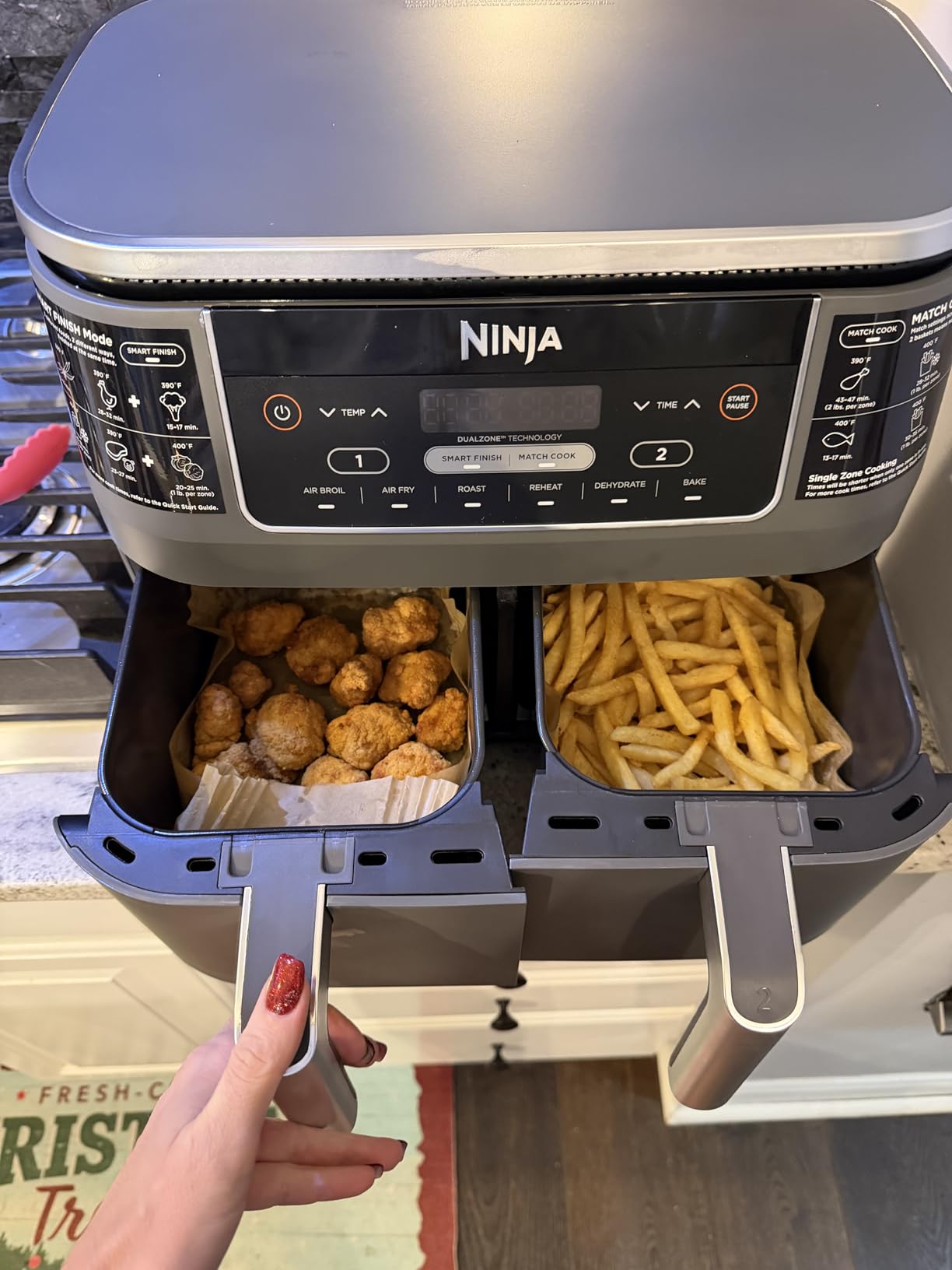 Ninja DZ201 Foodi 8 Quart 6-in-1 DualZone 2-Basket Air Fryer with 2 Independent Frying Baskets, Match Cook & Smart Finish to Roast, Broil, Dehydrate & More for Quick, Easy Meals, Grey Customer Review Ninja DZ201 Foodi 8 Quart 6-in-1 DualZone 2-Basket Air Fryer with 2 Independent Frying Baskets, Match Cook & Smart Finish to Roast, Broil, Dehydrate & More for Quick, Easy Meals, Grey - Customer Photo 1
