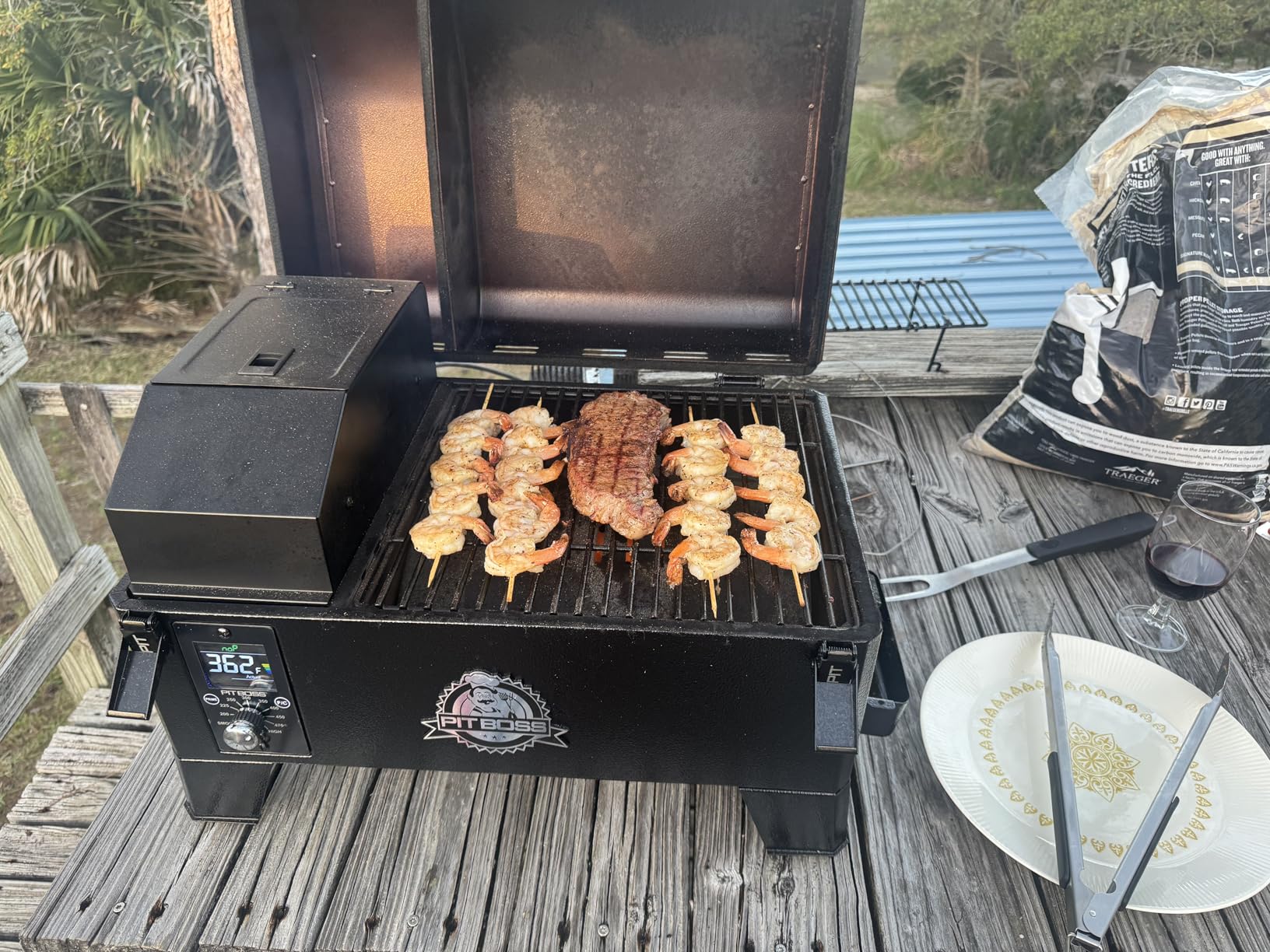 PIT BOSS 10697 Table Top Wood Grill With Temperature Control, Mahogany Customer Review PIT BOSS 10697 Table Top Wood Grill With Temperature Control, Mahogany - Customer Photo 1