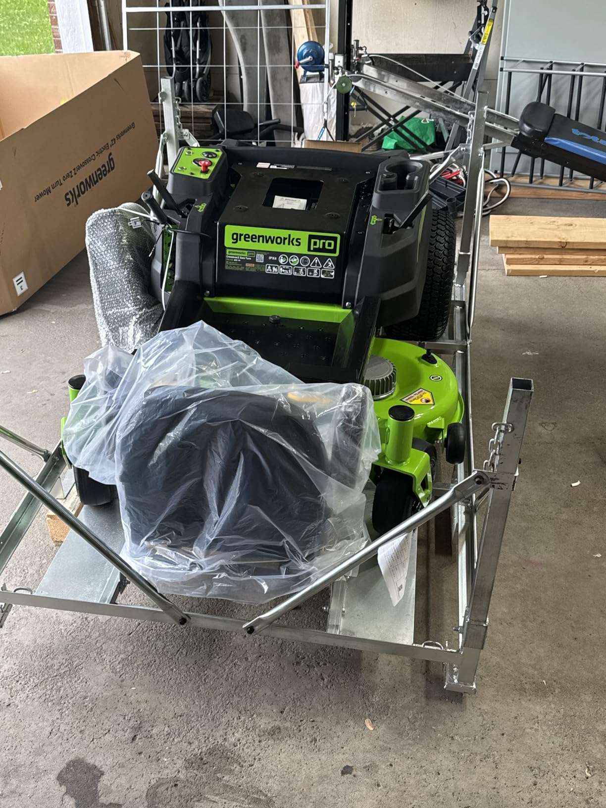 Greenworks 60V 42â Cordless Electric CrossoverZ Zero Turn Riding Mower, (4) 8.0Ah Batteries and (2) Dual Port Turbo Chargers - Customer Photo 3
