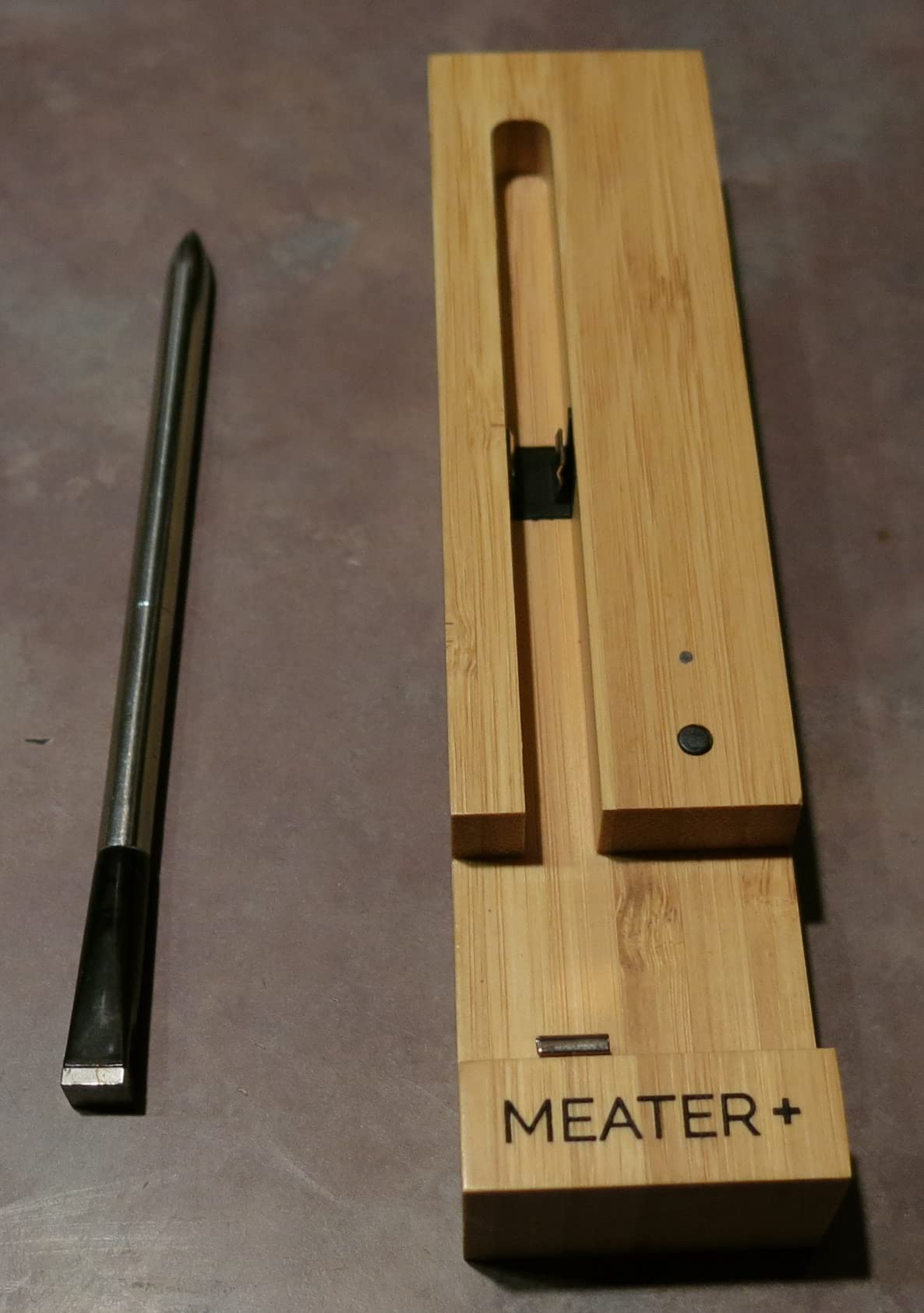 MEATER SE: Smart Bluetooth Meat Thermometer | Long-Range Wireless Probe for Oven, Grilling, Smoking, BBQ & Air Fryer | Dual Sensors & Guided Cook System | Black Charger Customer Review MEATER SE: Smart Bluetooth Meat Thermometer | Long-Range Wireless Probe for Oven, Grilling, Smoking, BBQ & Air Fryer | Dual Sensors & Guided Cook System | Black Charger - Customer Photo 1