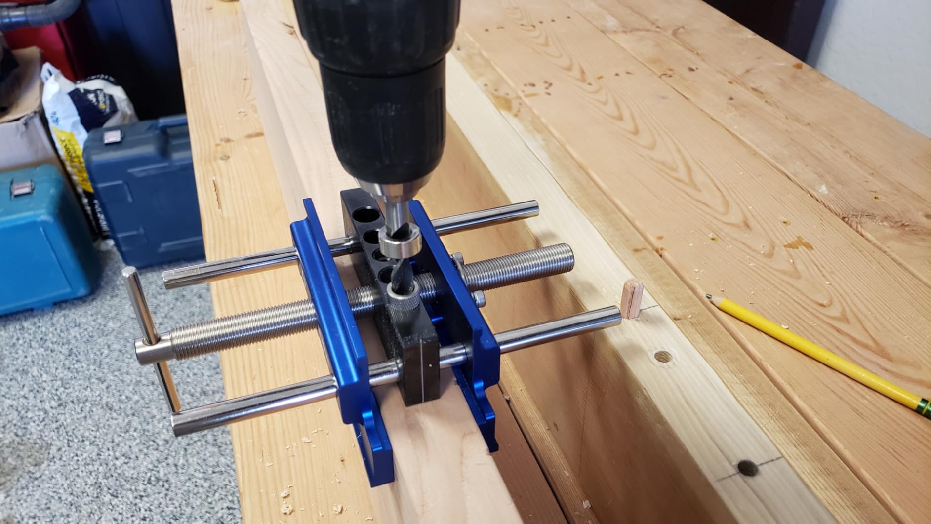 Eleon - Self Centering Dowel Jig with Elongated Jaws and Extra Wide Clamp - Precision Woodworking Made Effortless - Lasting Craftsmanship - Durable Aluminum Alloy Dowel Drill Guide (Blue) Customer Review Eleon - Self Centering Dowel Jig with Elongated Jaws and Extra Wide Clamp - Precision Woodworking Made Effortless - Lasting Craftsmanship - Durable Aluminum Alloy Dowel Drill Guide (Blue) - Customer Photo 2